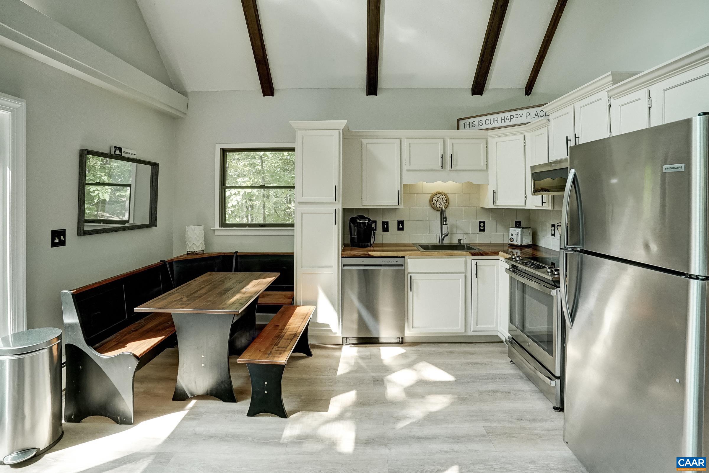 973 LAUREL SPRINGS DR