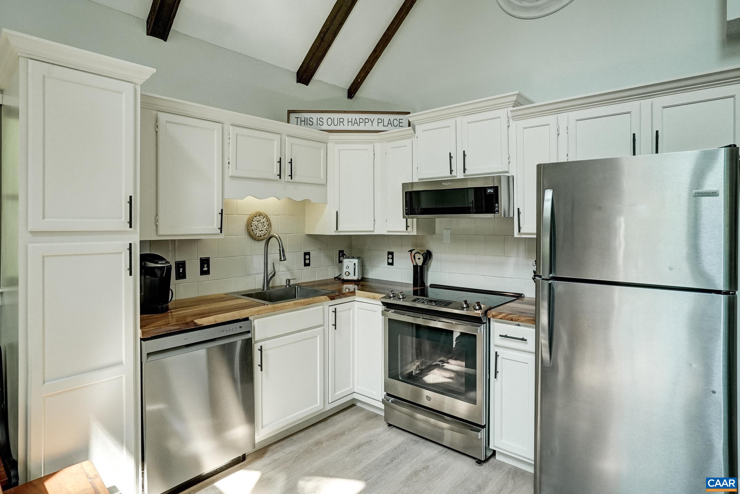 973 LAUREL SPRINGS DR