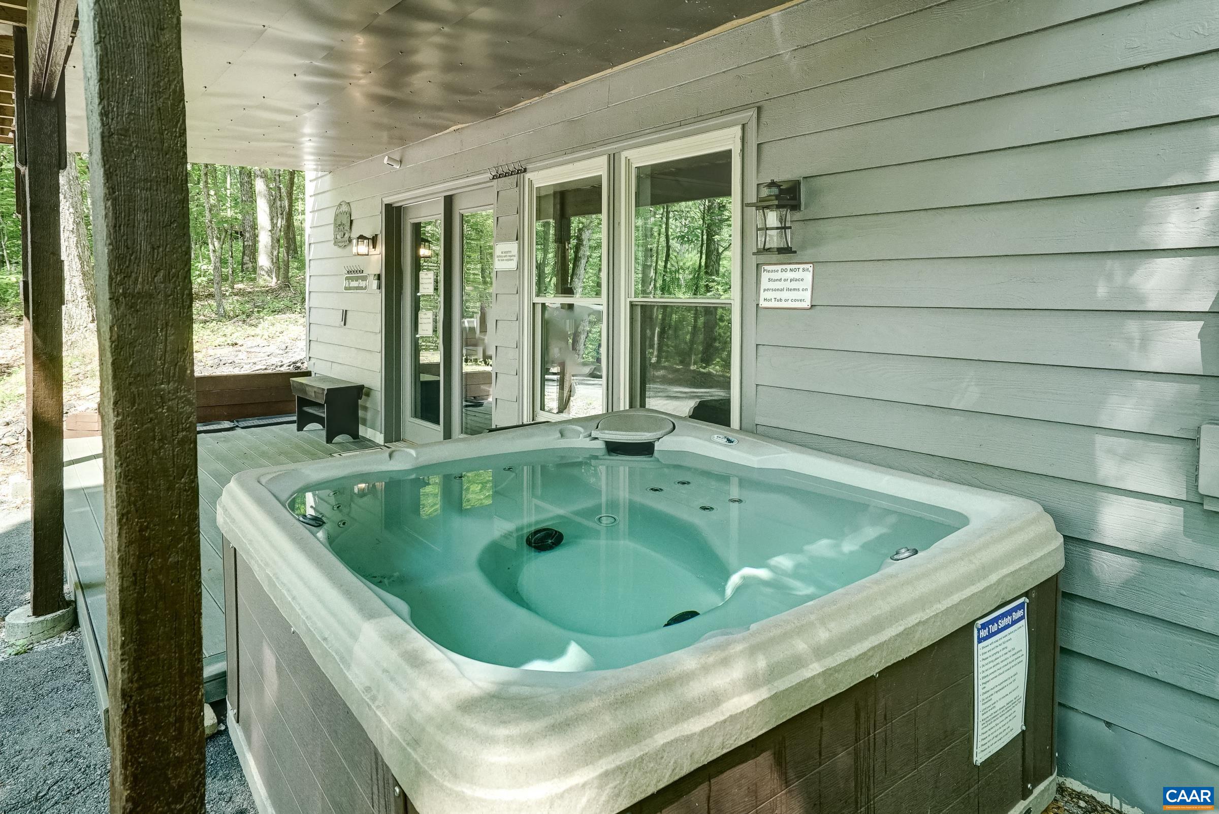 973 LAUREL SPRINGS DR