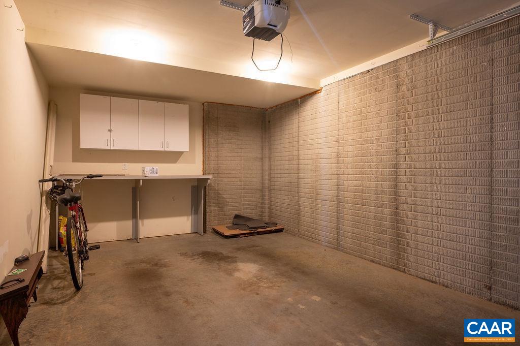 106 MELBOURNE PRK Unit: E