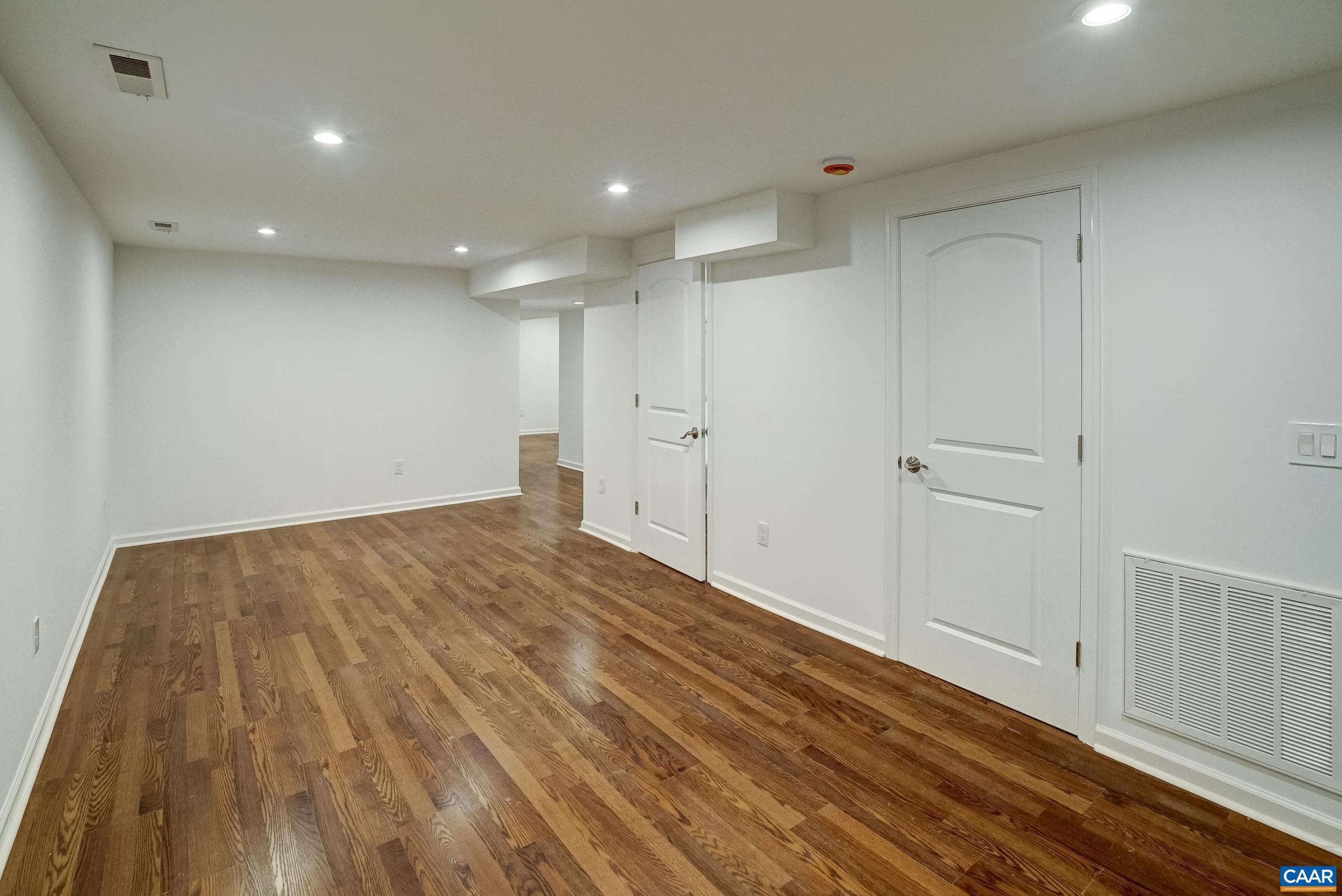 1038 SMITH RD