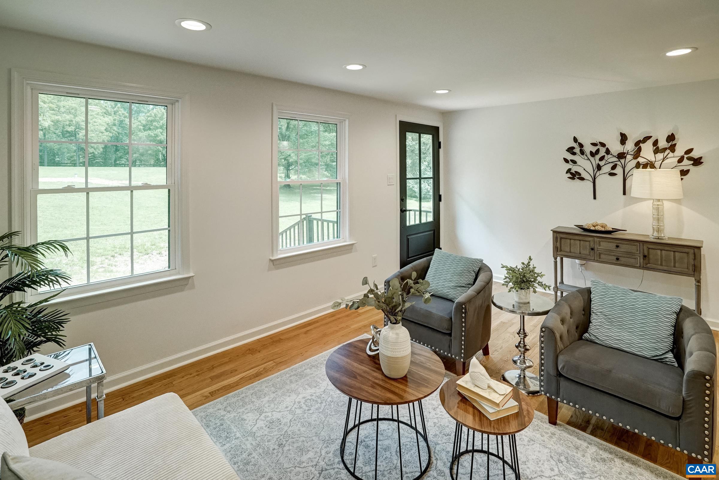 1038 SMITH RD