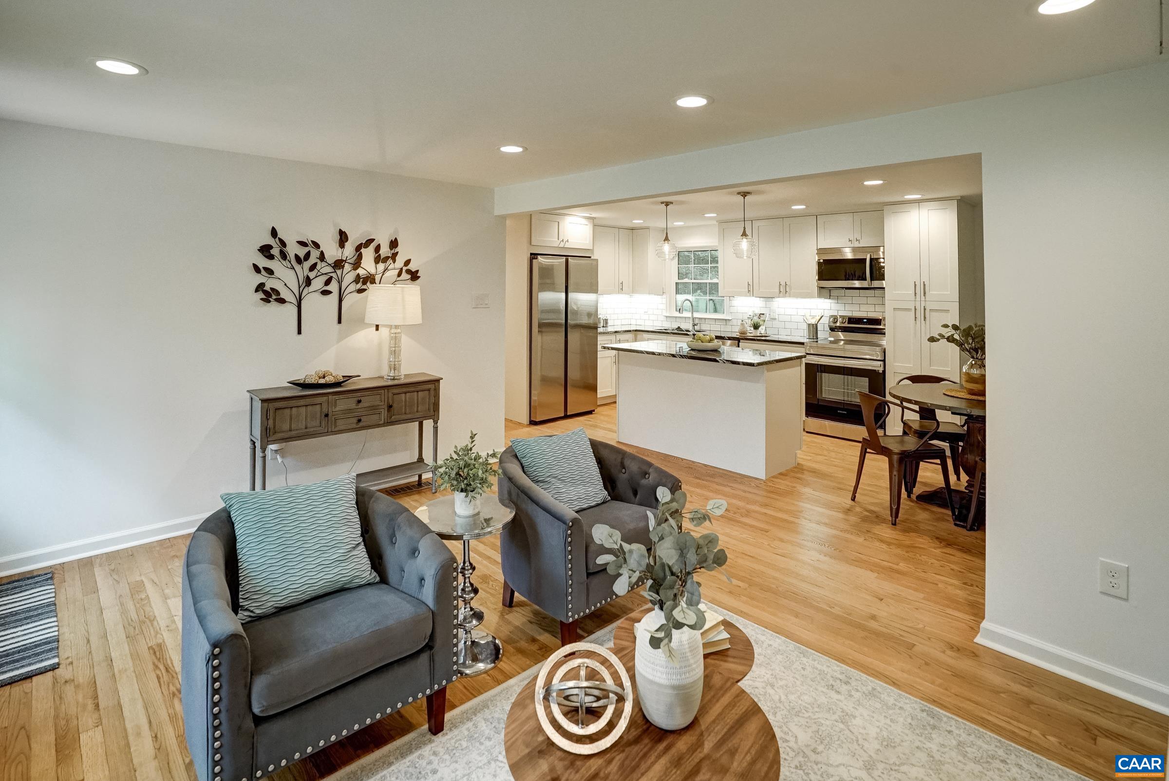 1038 SMITH RD