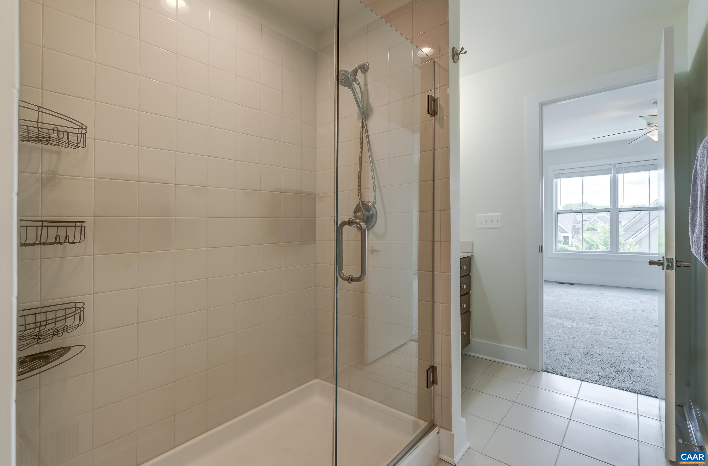 924 ORION LN