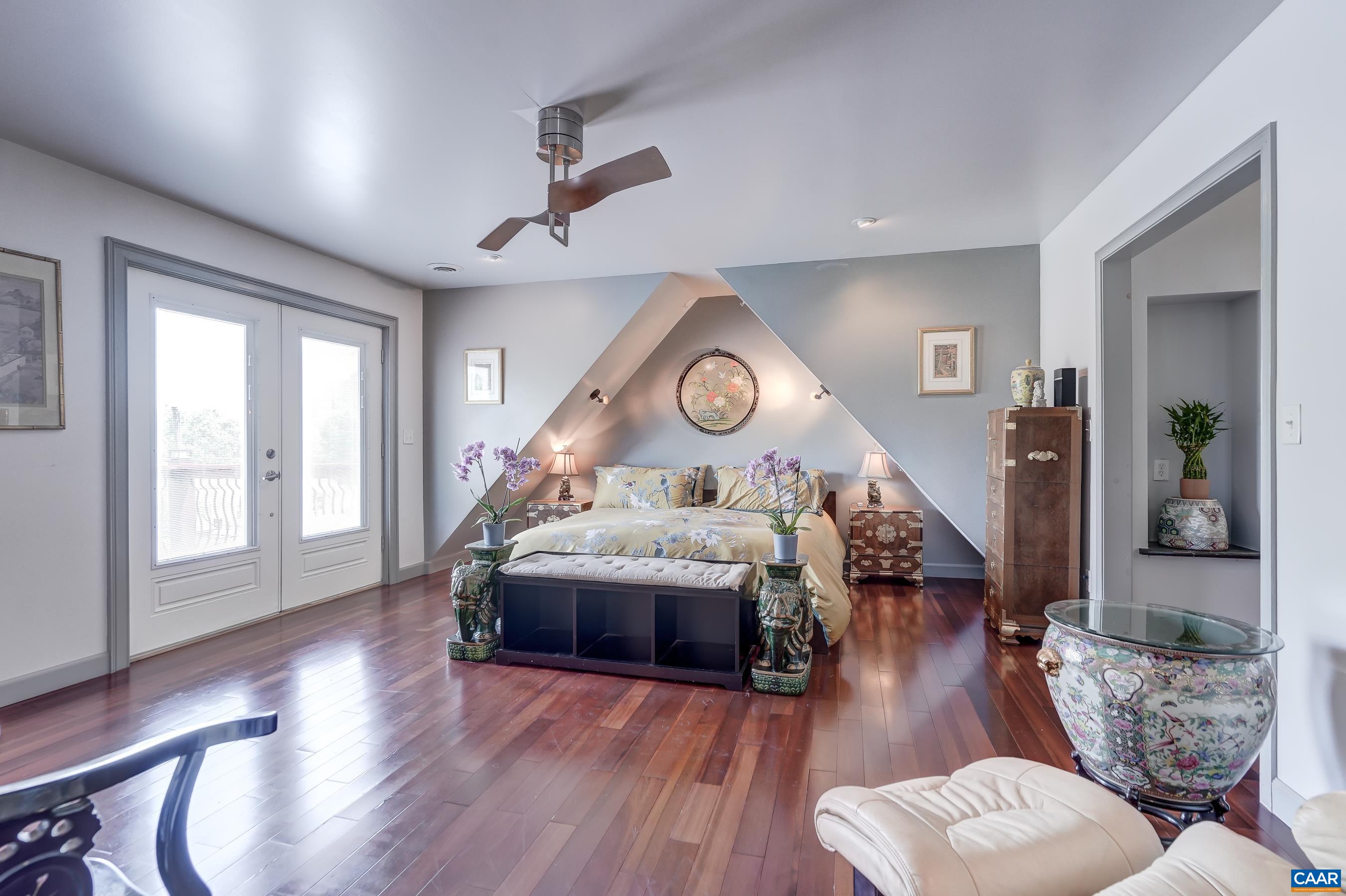 5659 SAINT GEORGE AVE