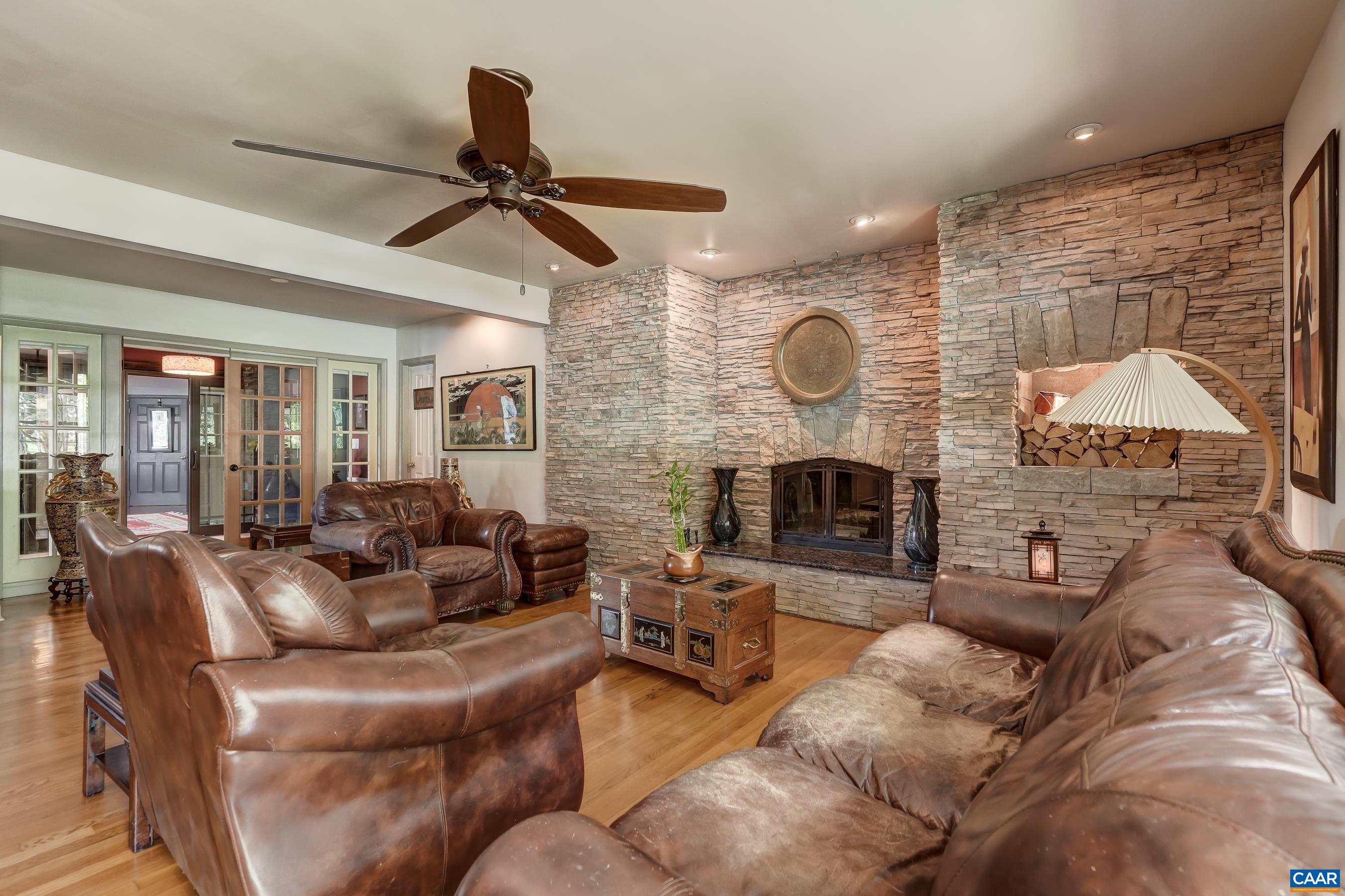 5659 SAINT GEORGE AVE