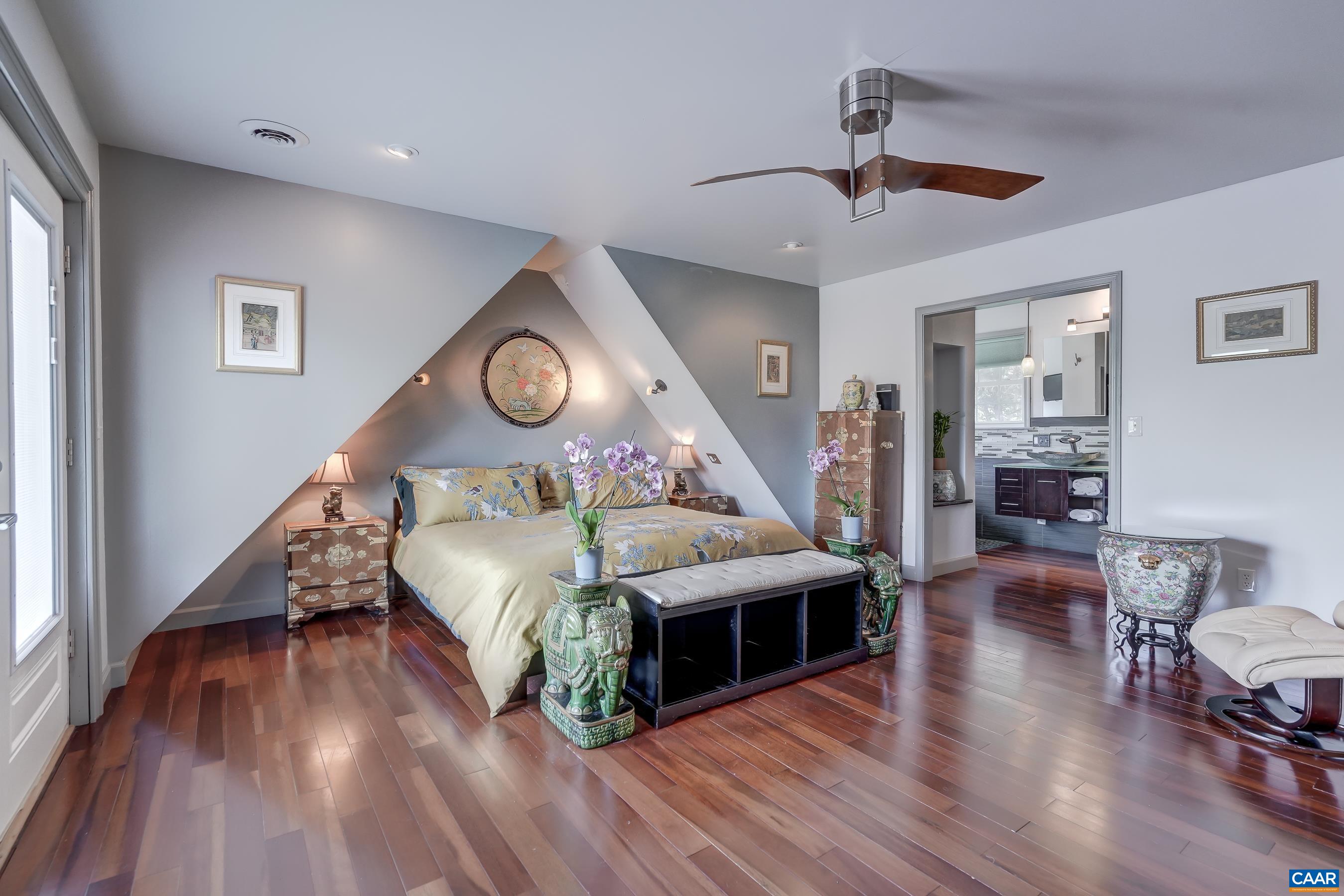 5659 SAINT GEORGE AVE