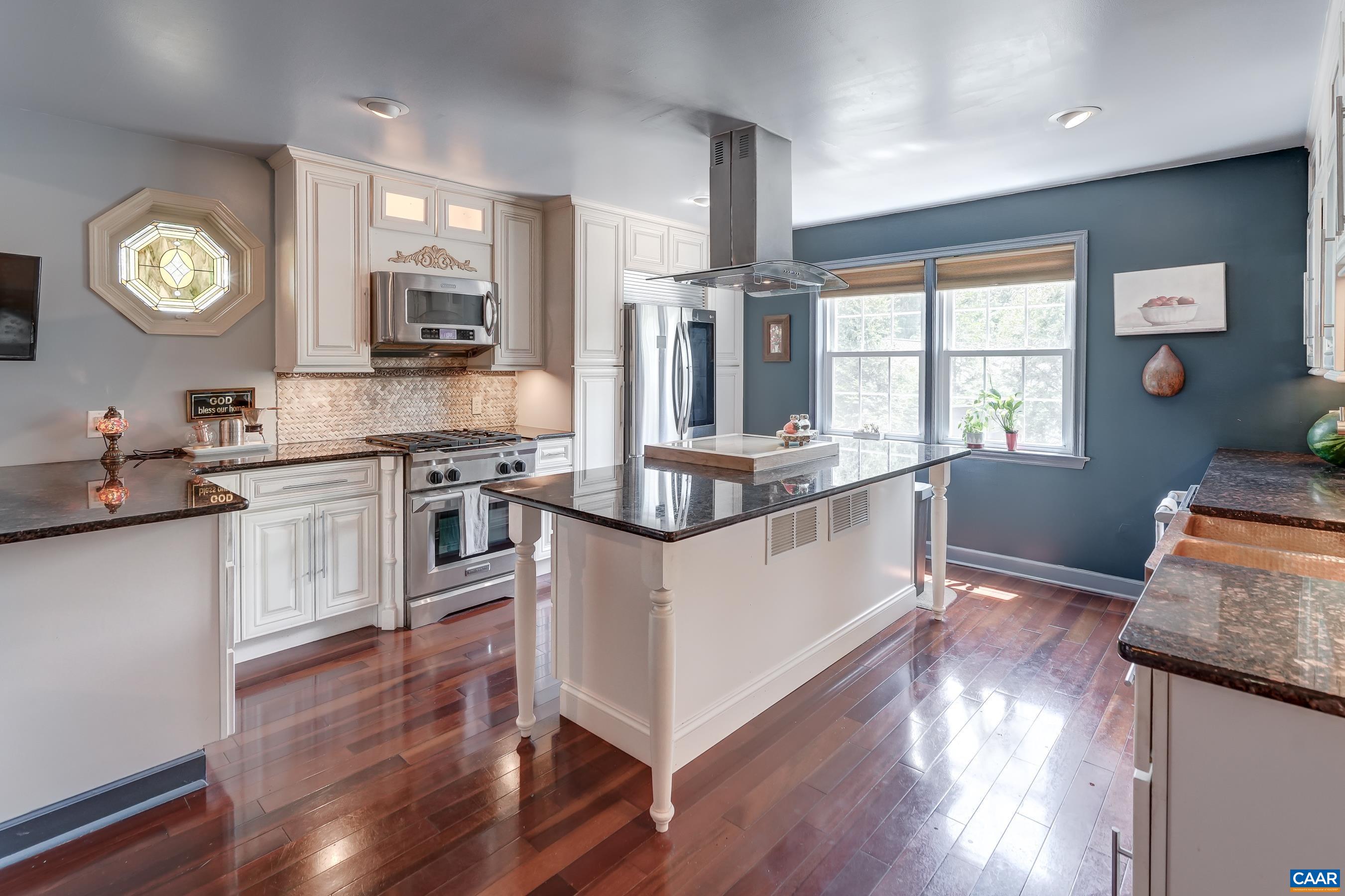 5659 SAINT GEORGE AVE