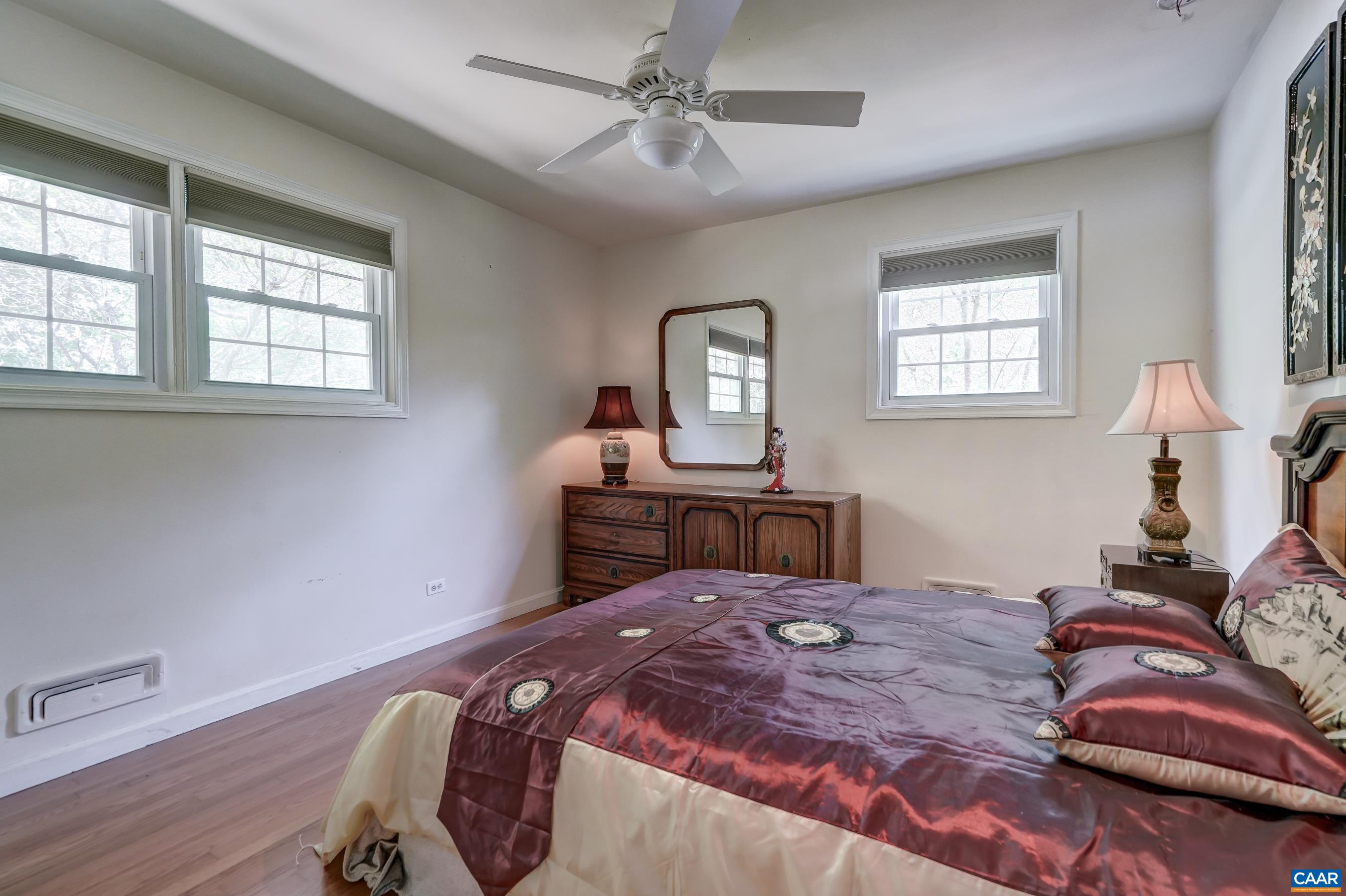 5659 SAINT GEORGE AVE