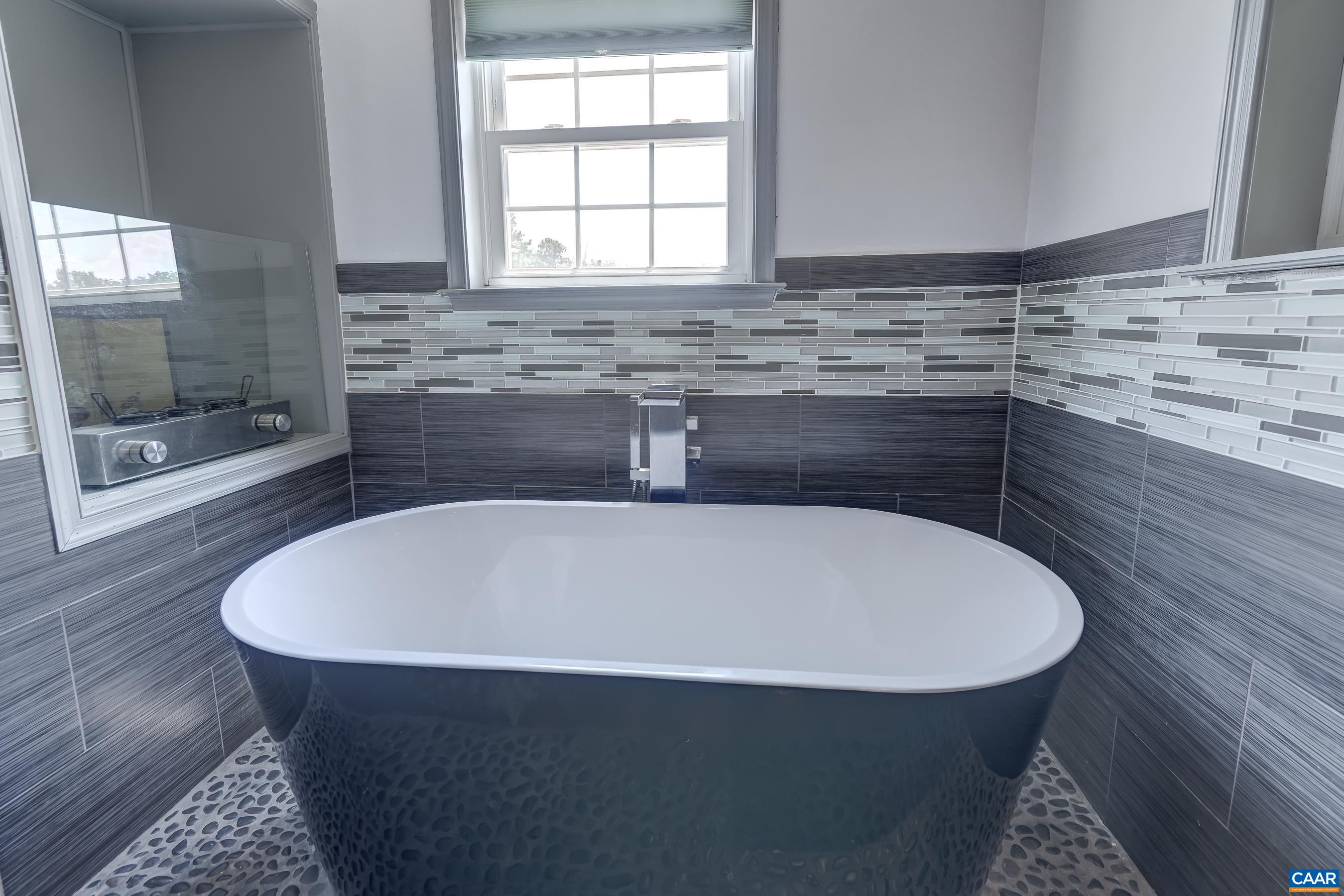 5659 SAINT GEORGE AVE