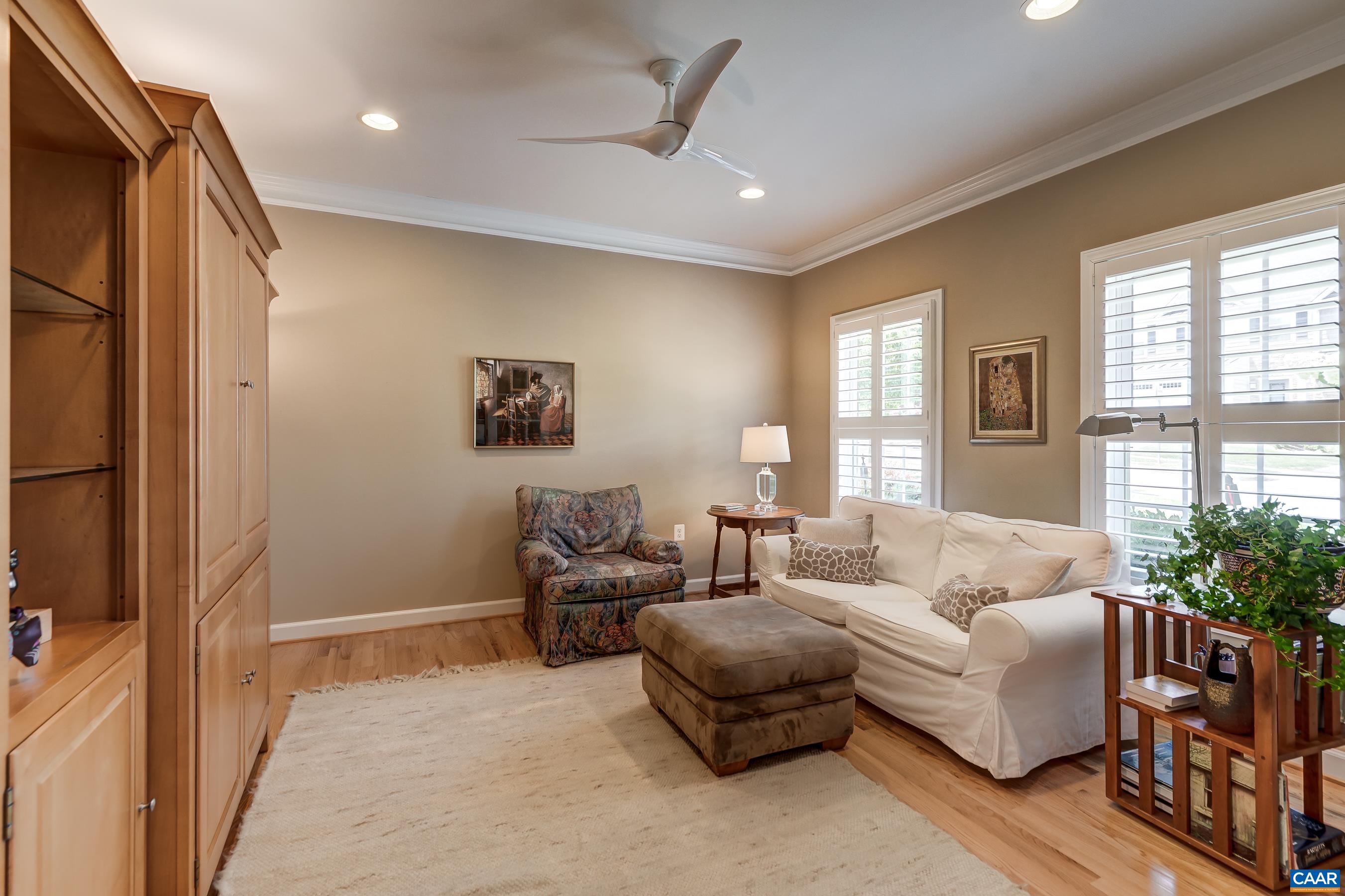 1608 SAWGRASS CT