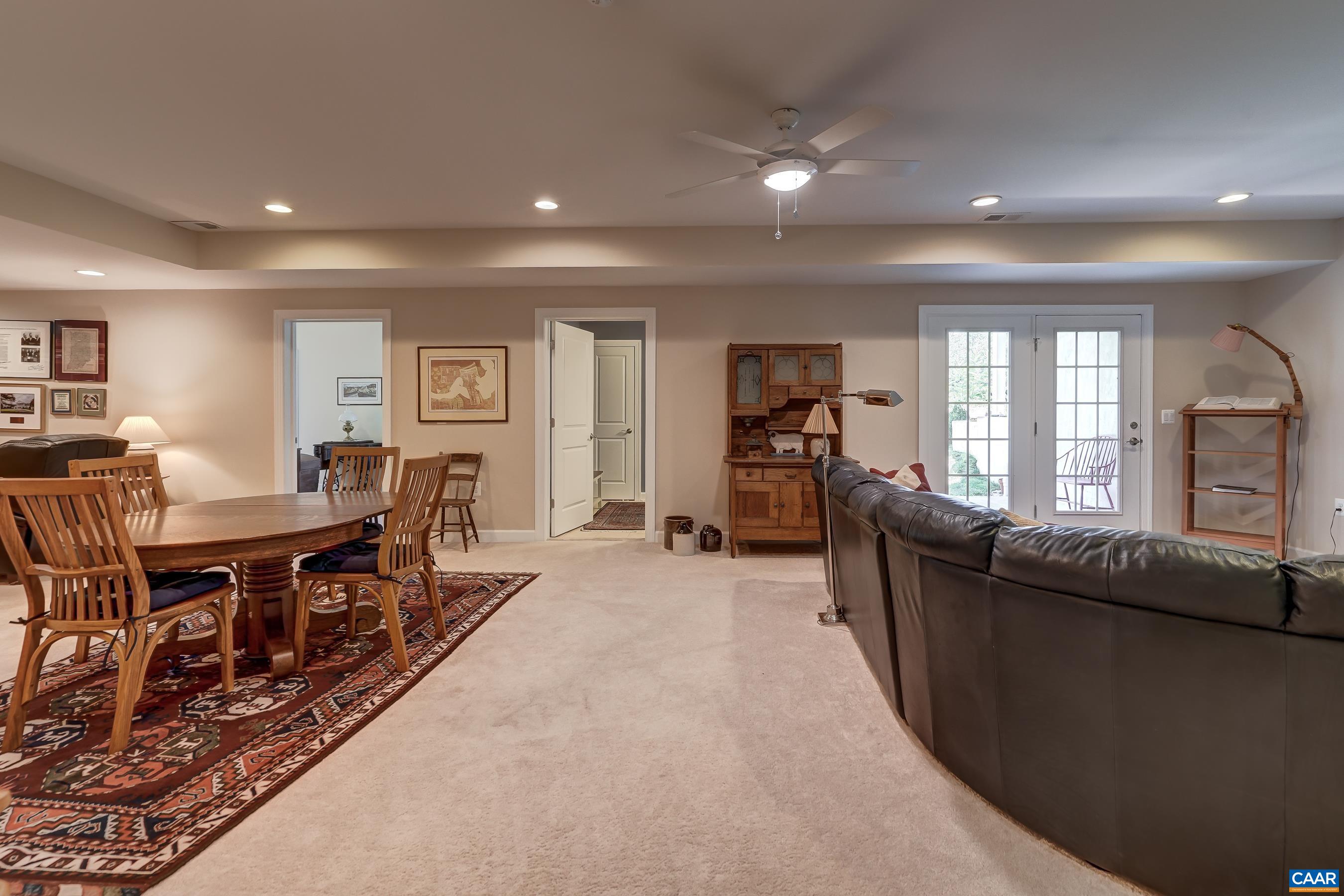 1608 SAWGRASS CT