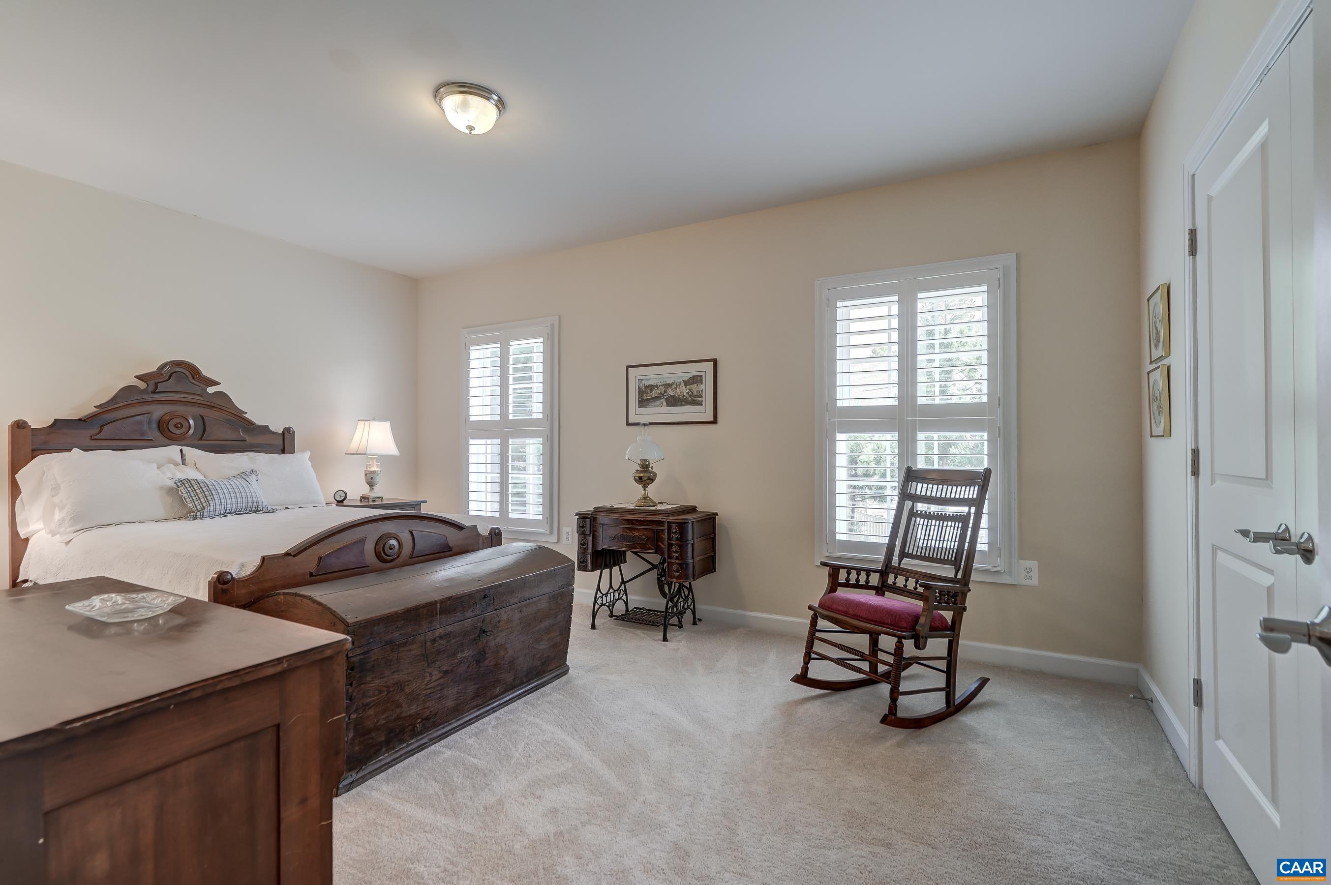 1608 SAWGRASS CT