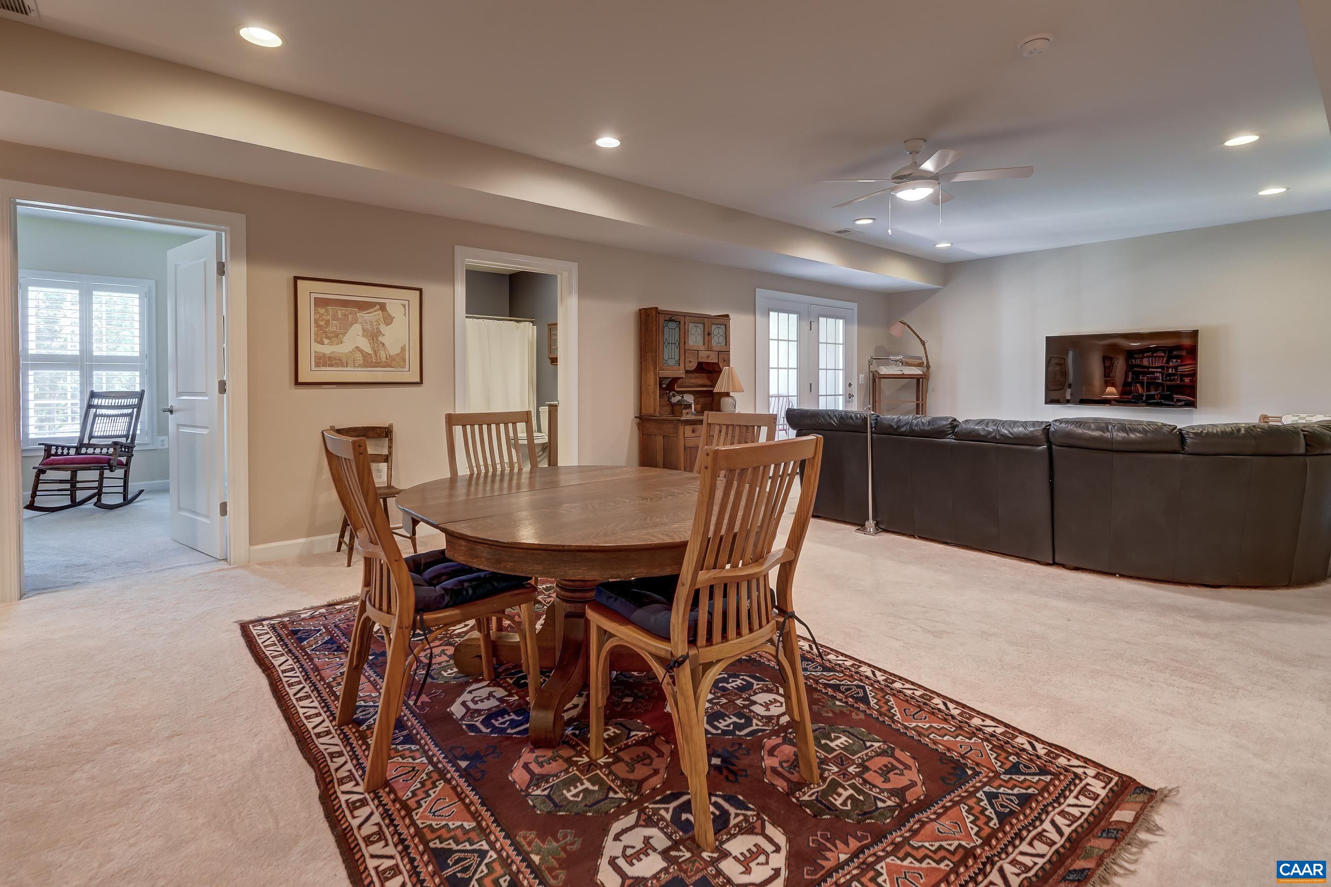 1608 SAWGRASS CT