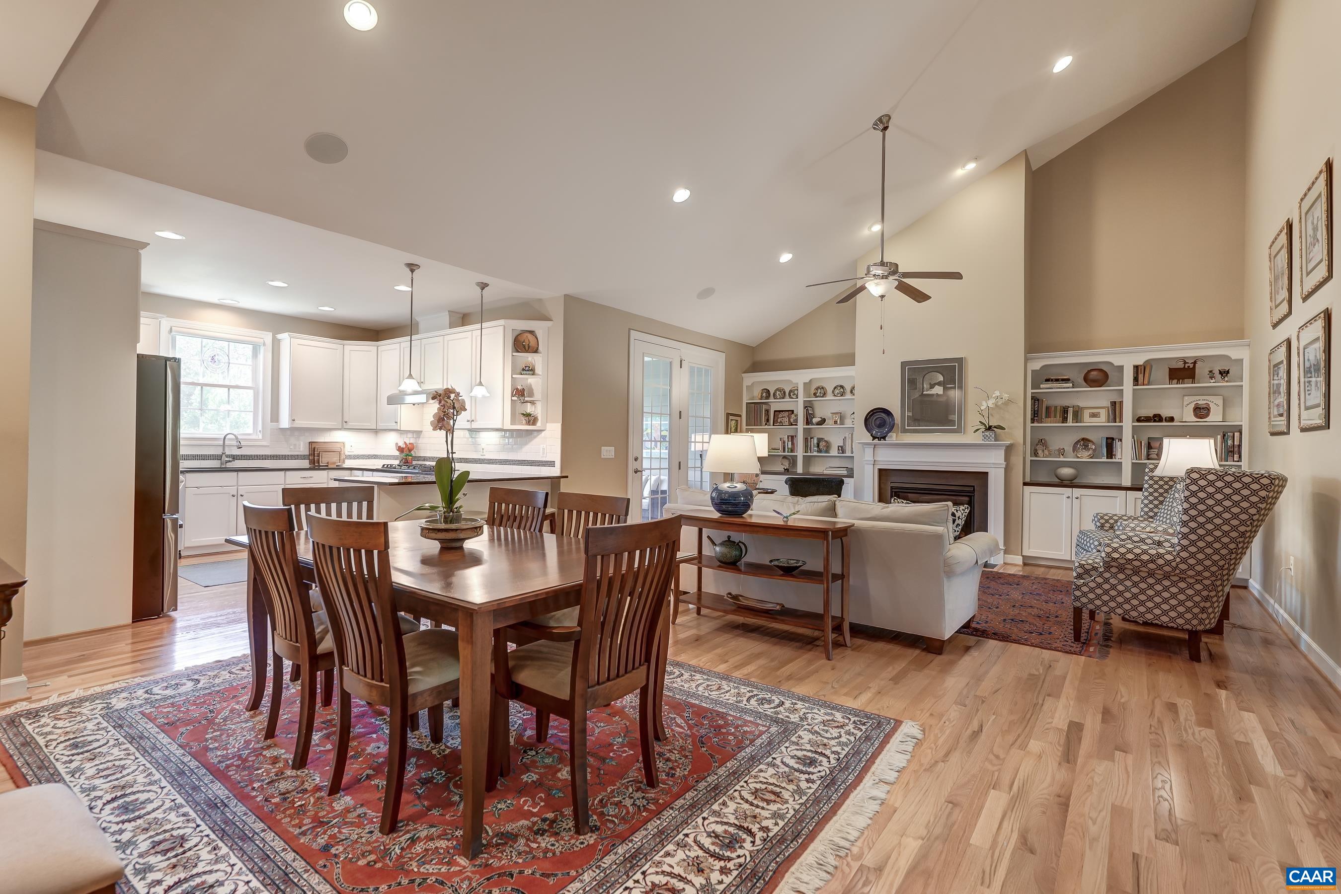 1608 SAWGRASS CT