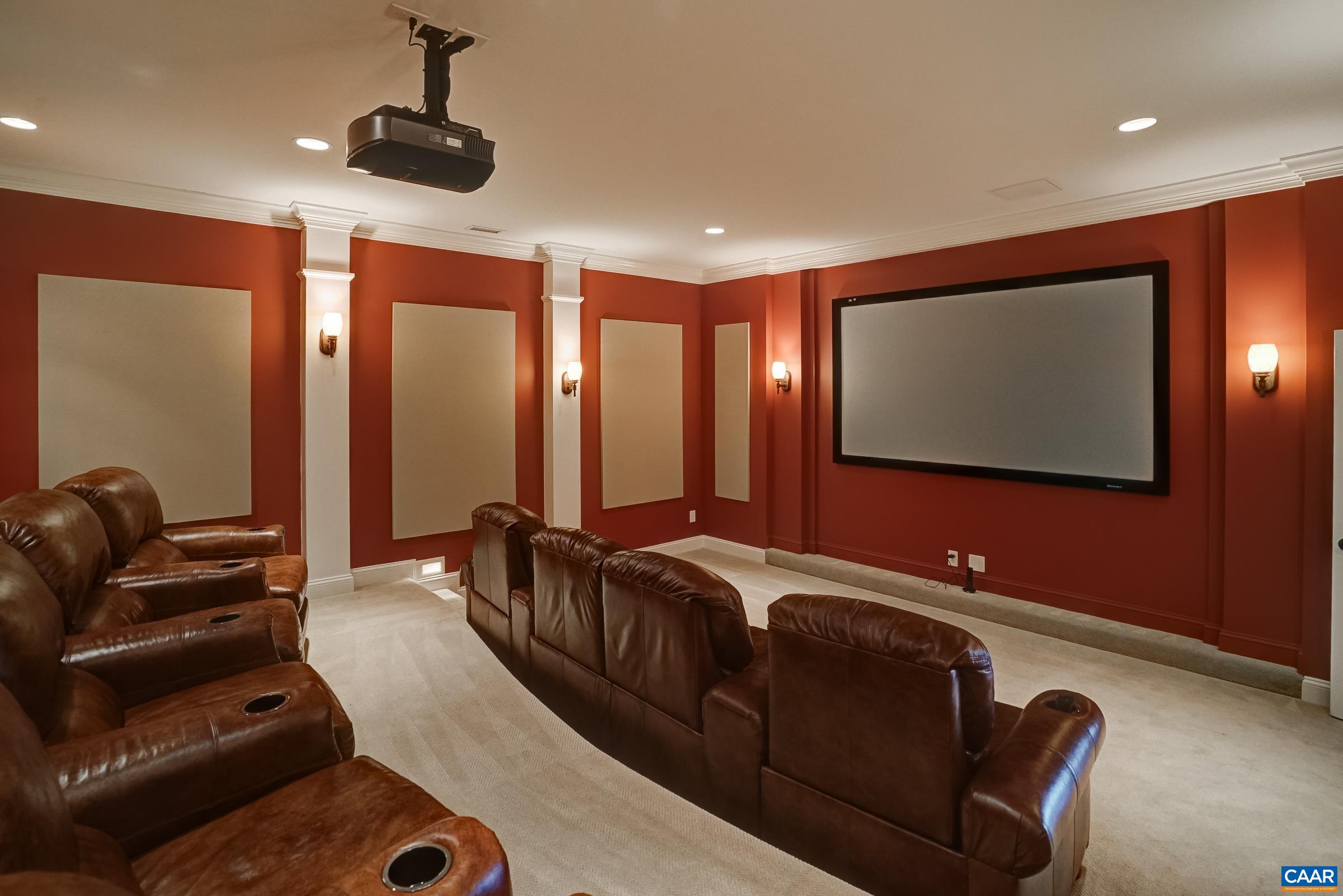1477 KINROSS LN