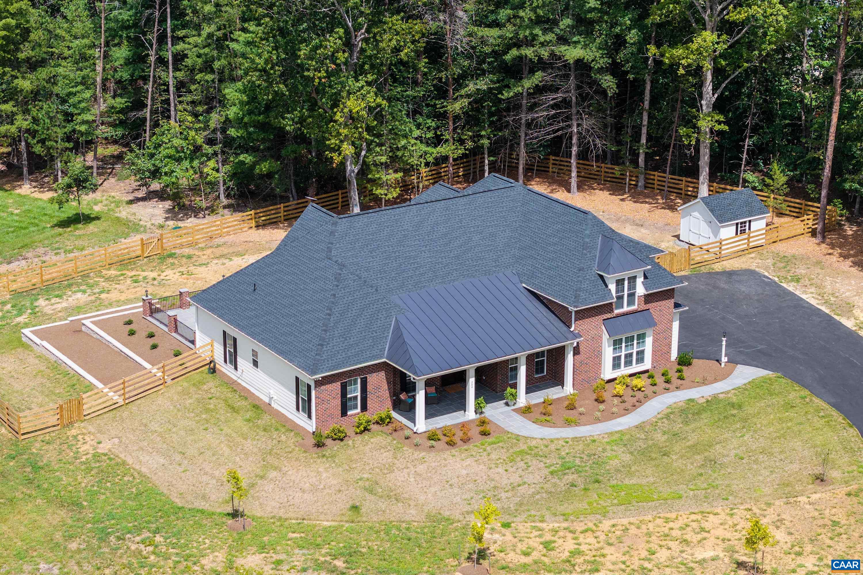 240 CAMPBELL RD