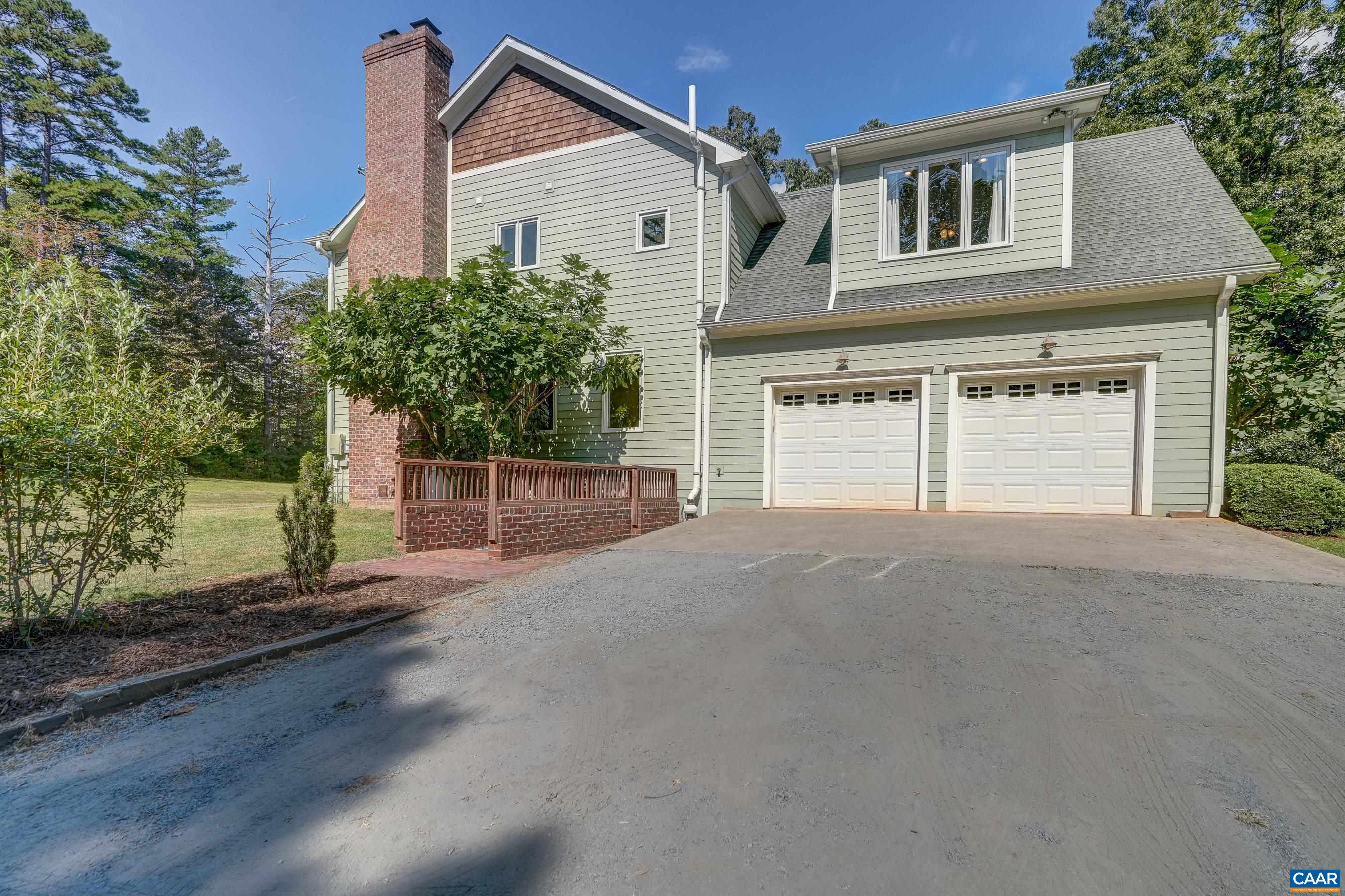 140 LYNX FARM LN