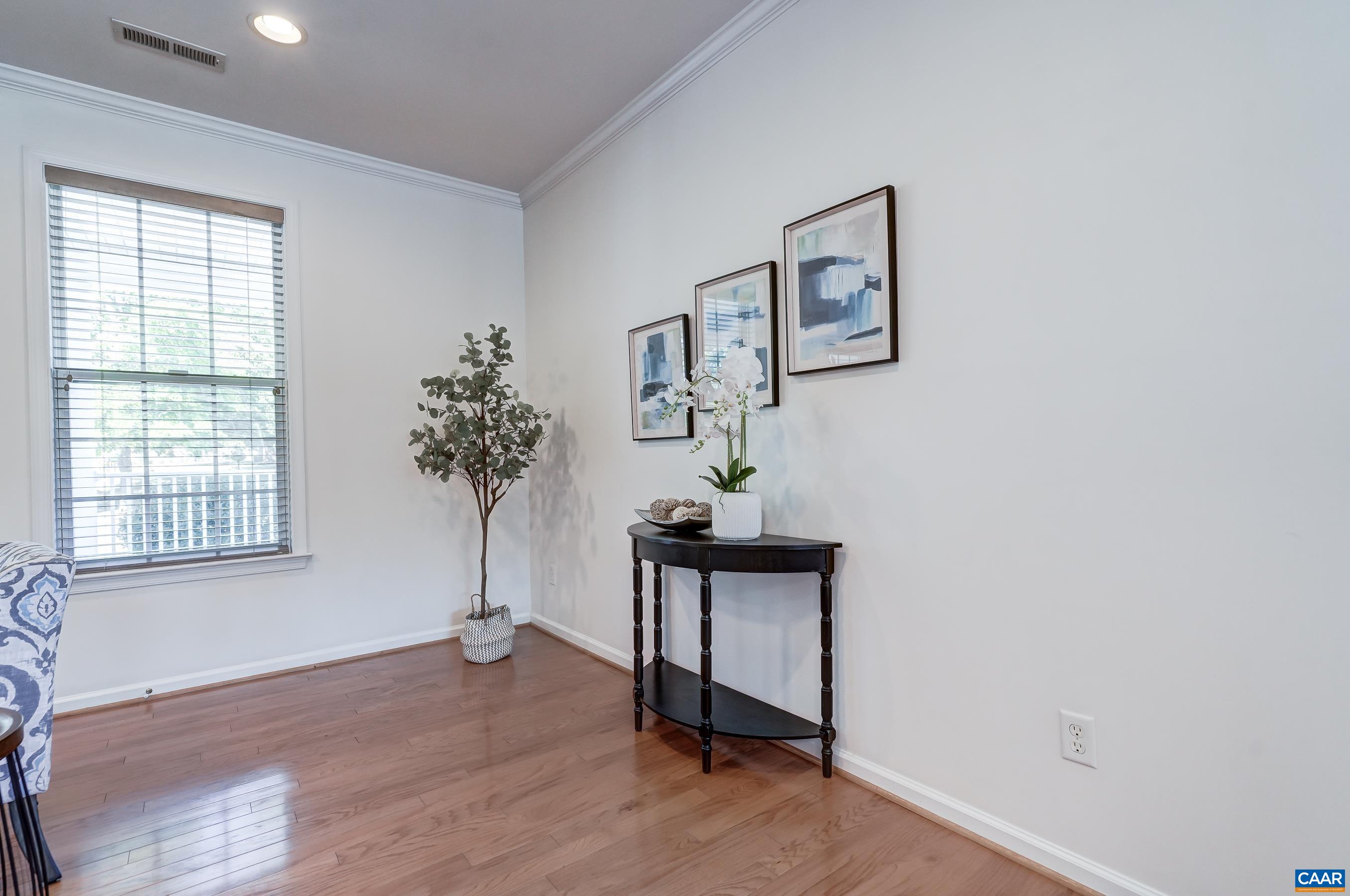 2420 BARGAMIN ORCHARD LN