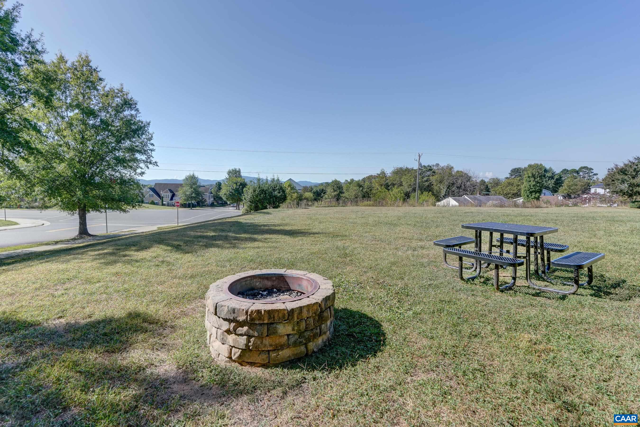 2420 BARGAMIN ORCHARD LN