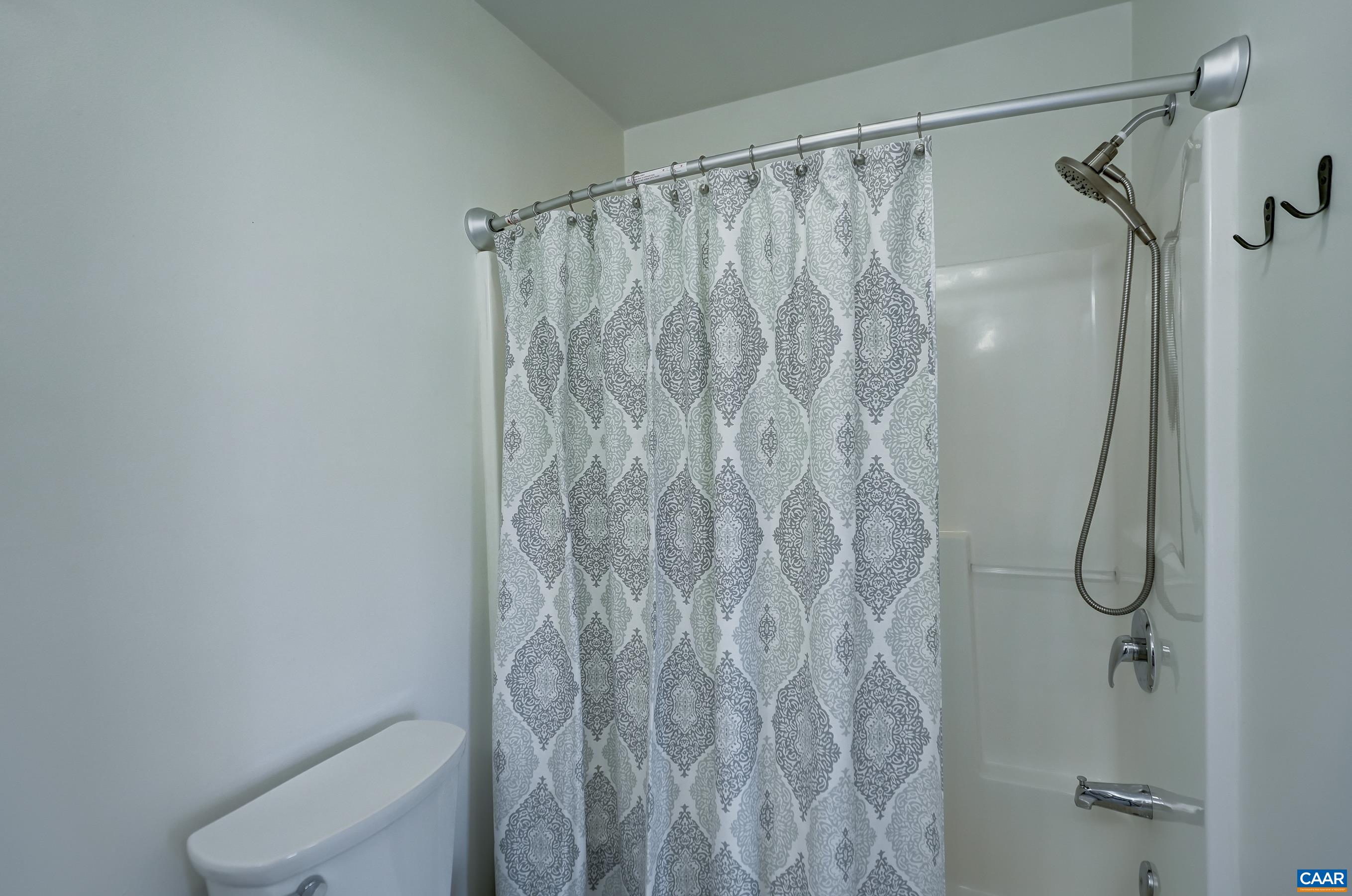 2420 BARGAMIN ORCHARD LN