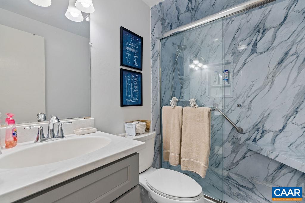 108 EAGLES CT CONDOS