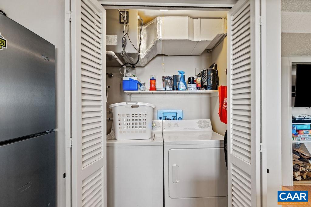 108 EAGLES CT CONDOS