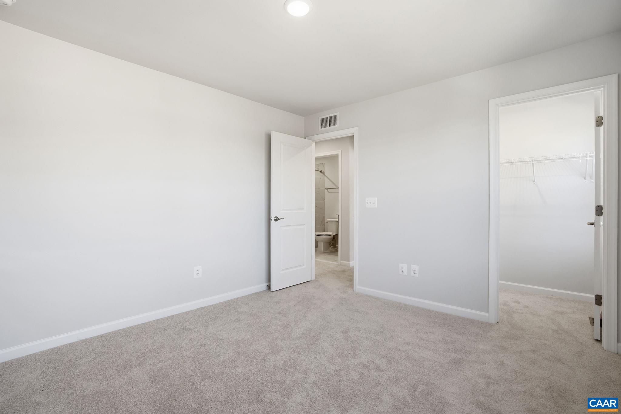 3005 RAMBLING BROOK LN