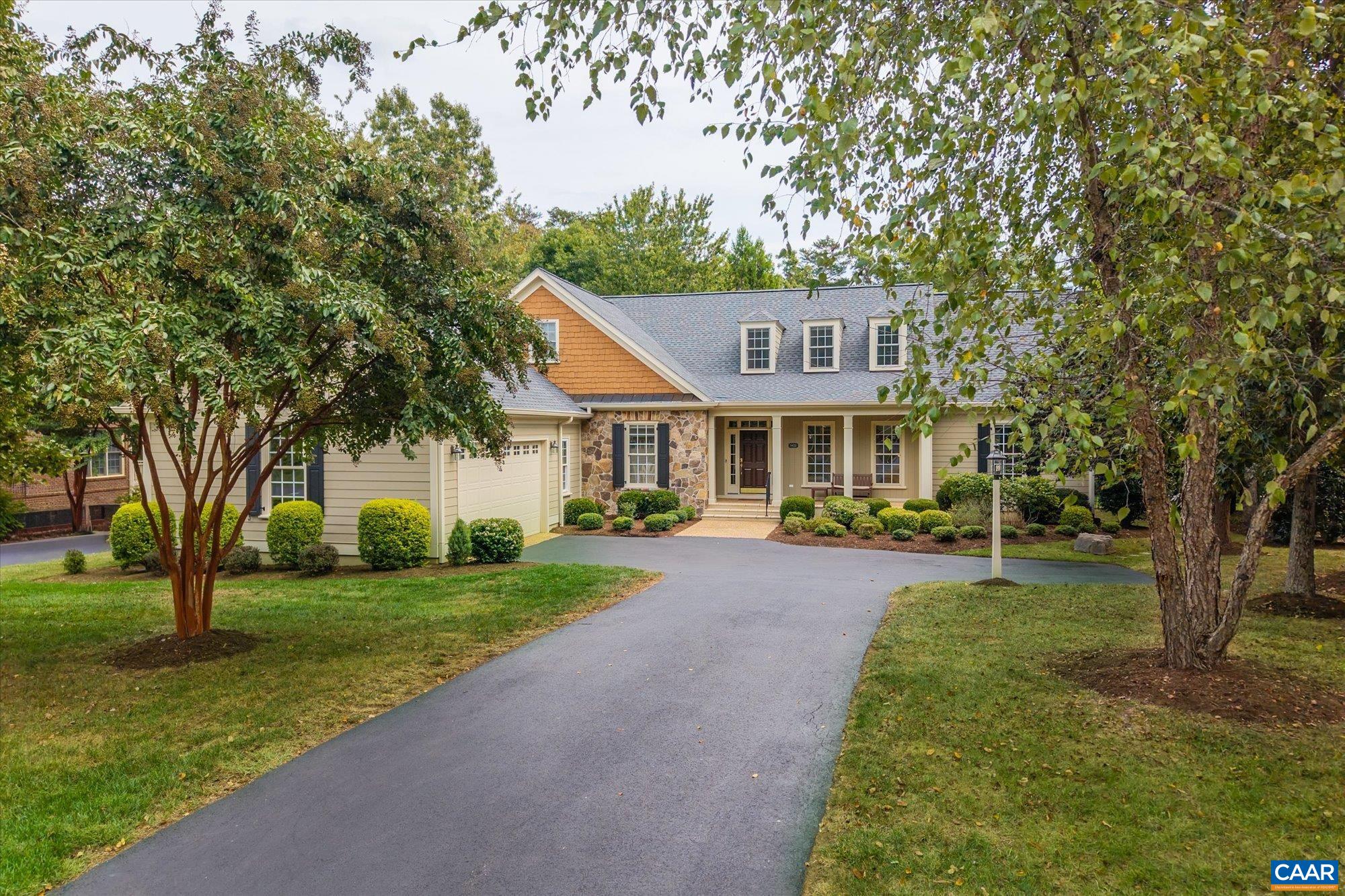 3422 DARBY RD