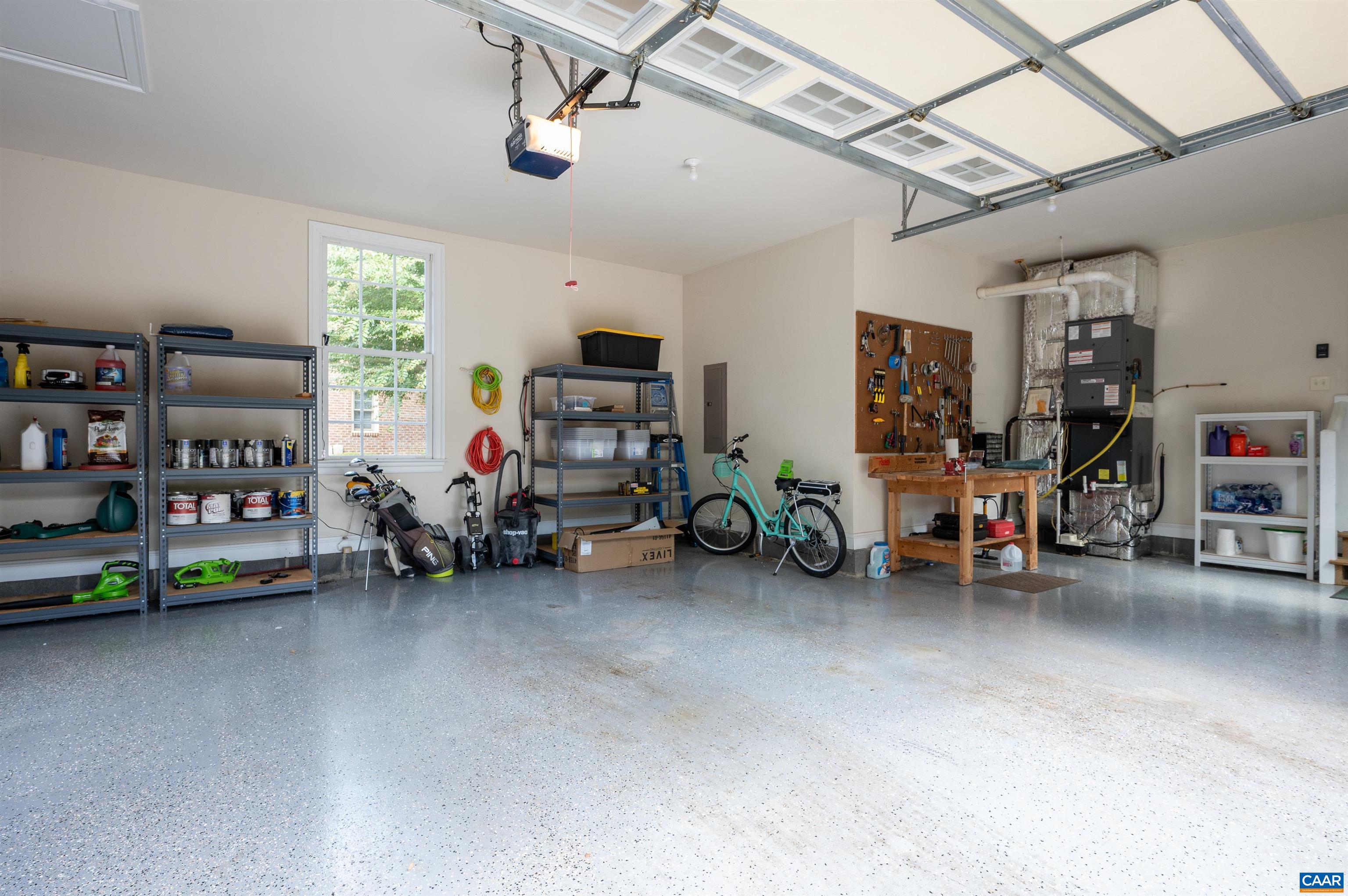 3422 DARBY RD