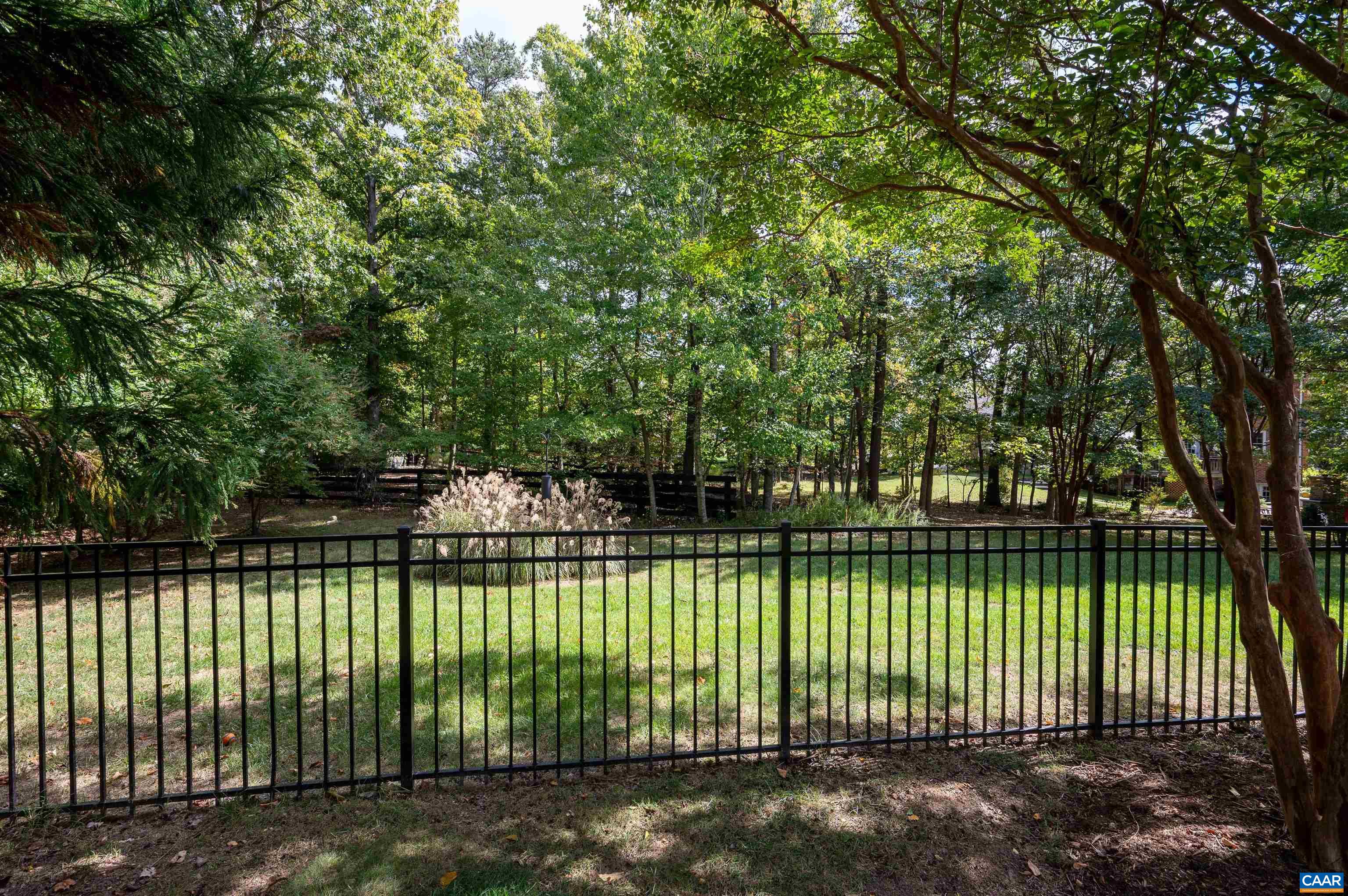 3422 DARBY RD