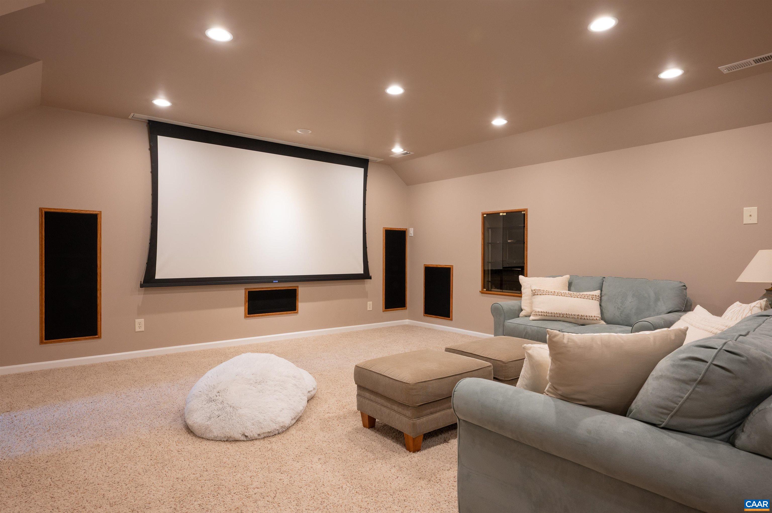 3422 DARBY RD