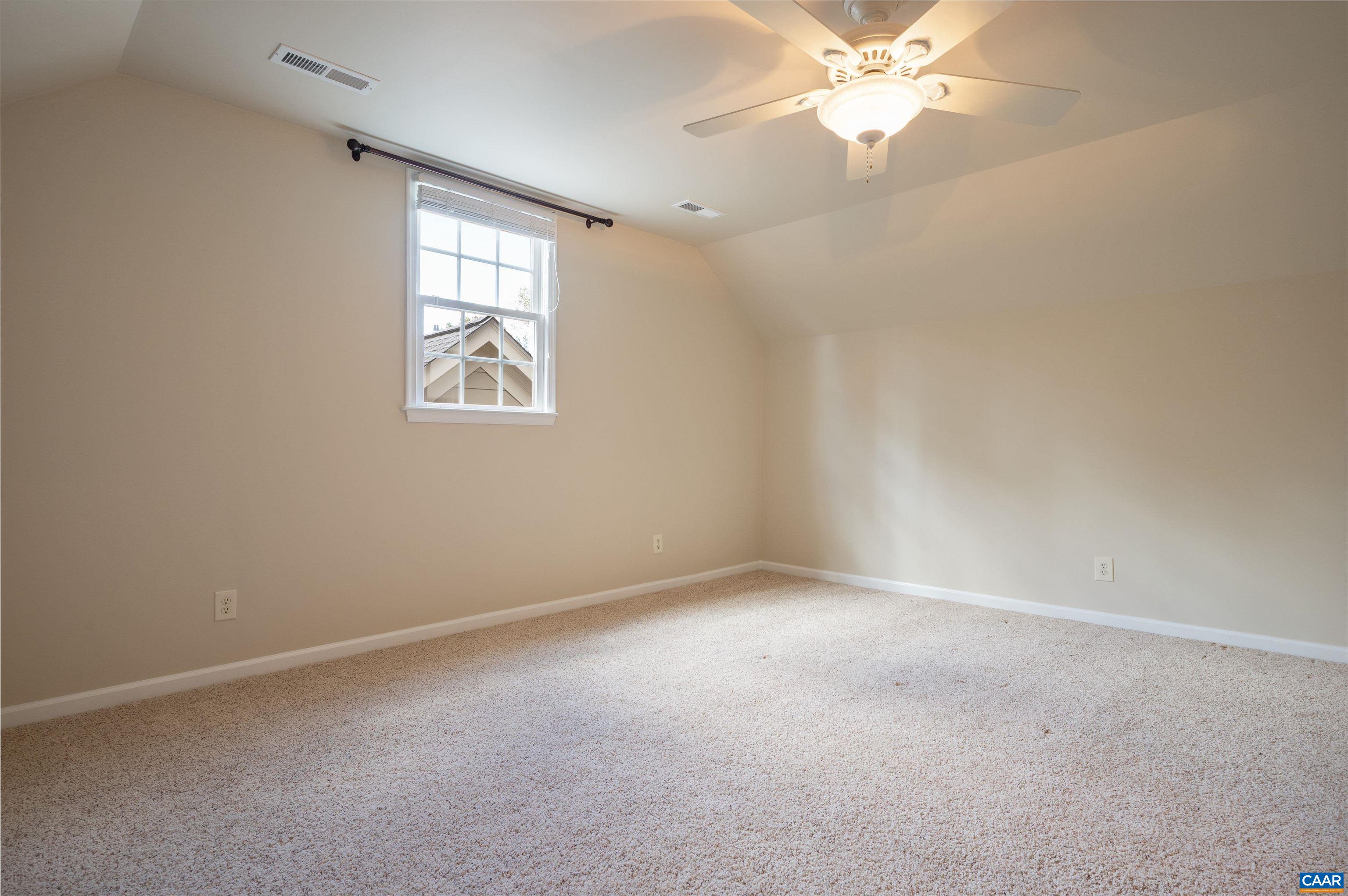 3422 DARBY RD