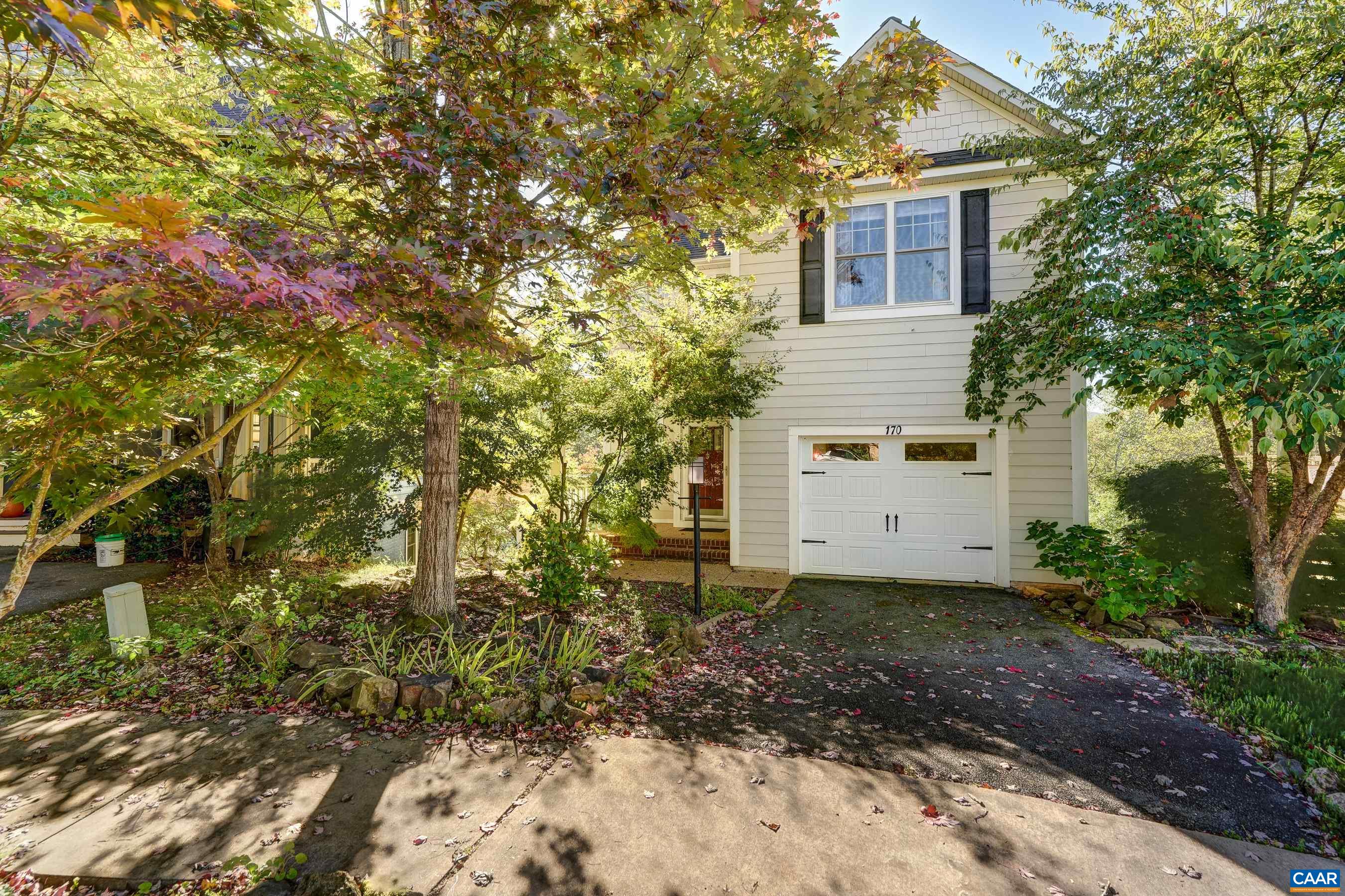 170 BAYLOR LN