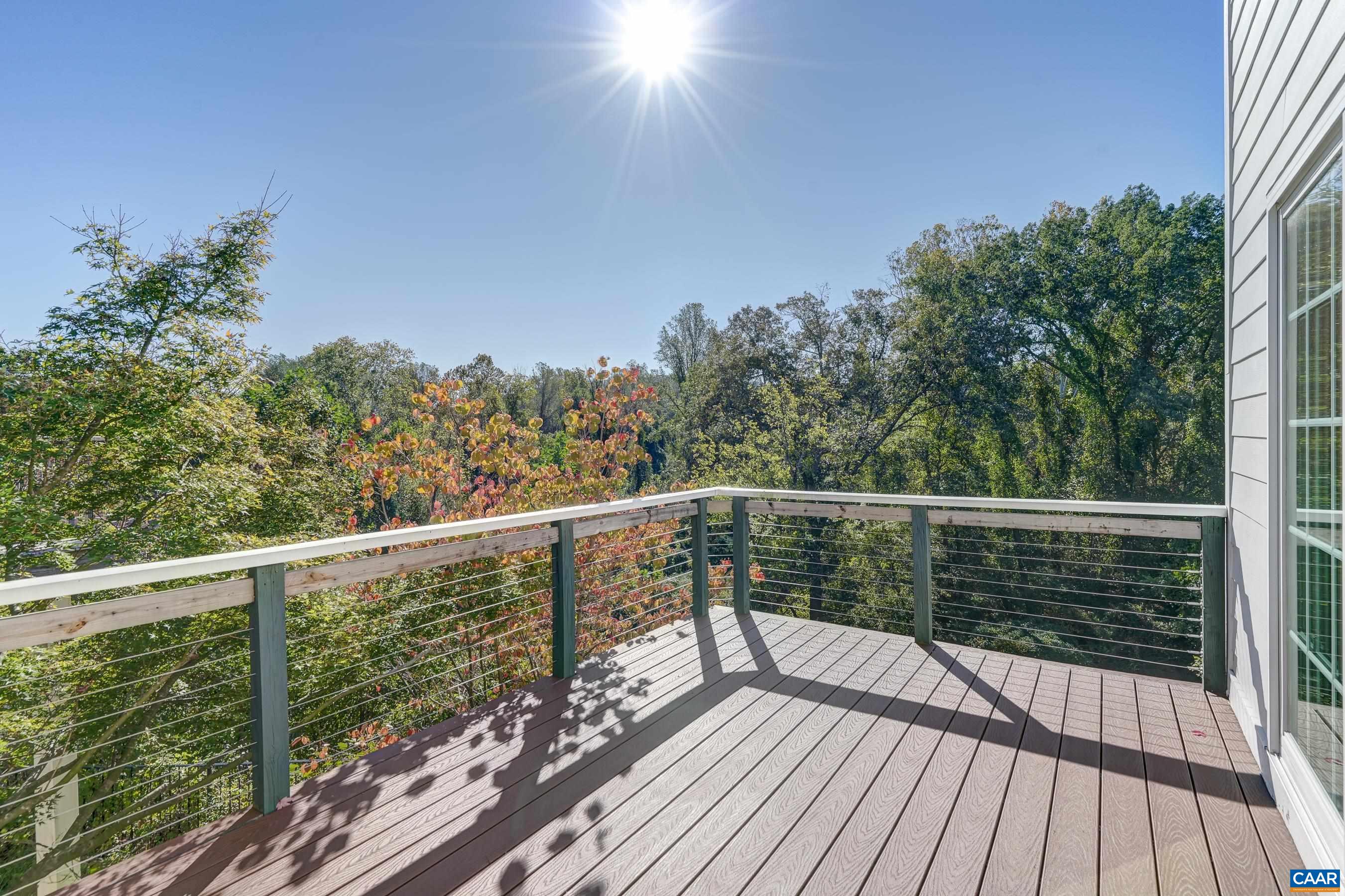 170 BAYLOR LN