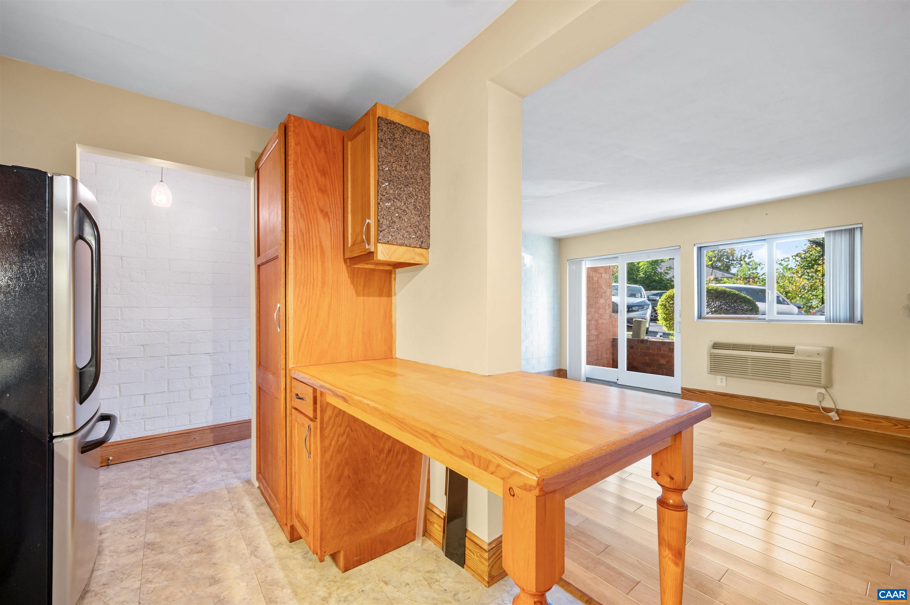 1800 JEFFERSON PARK AVE Unit: 39