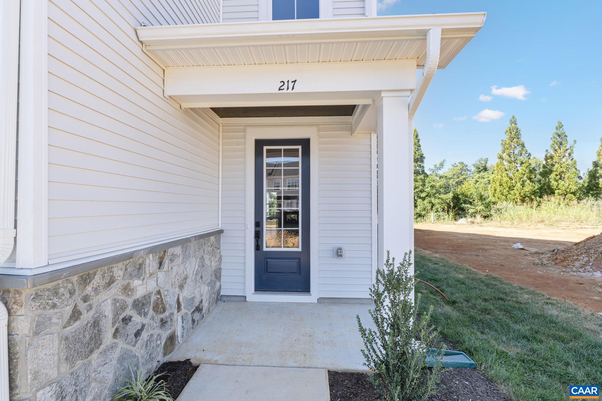112 SUNBIRD LN
