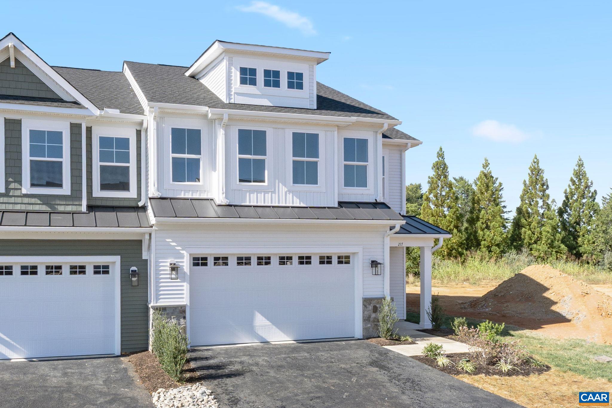 112 SUNBIRD LN