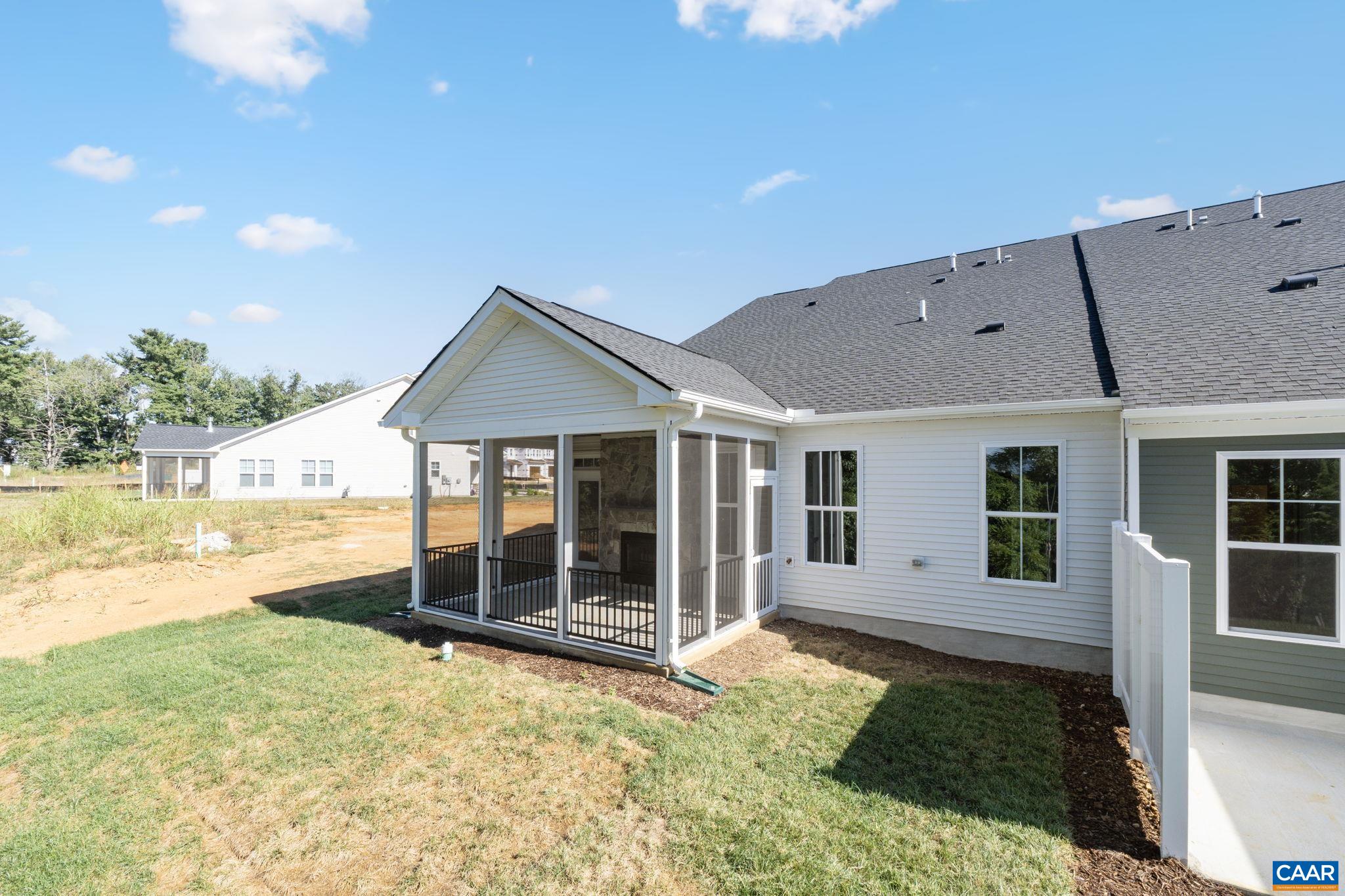 112 SUNBIRD LN