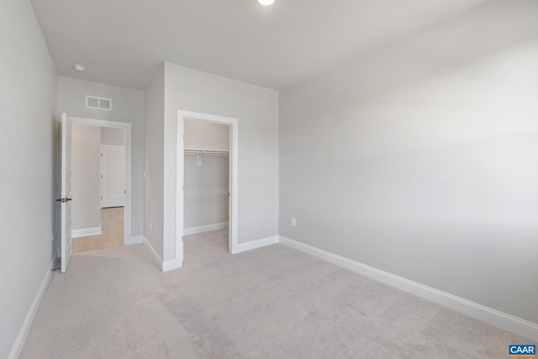 112 SUNBIRD LN