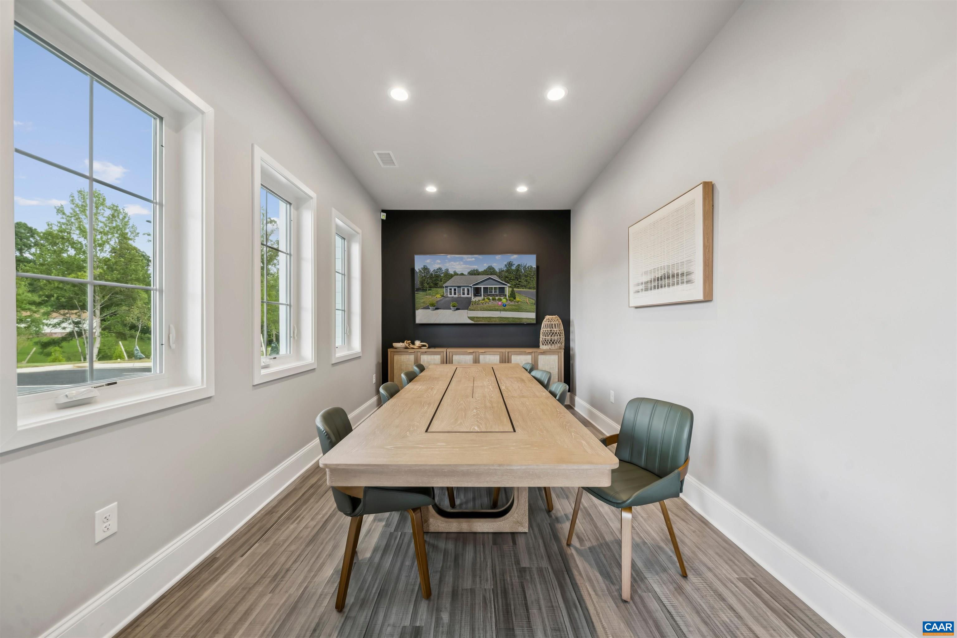 45 GRAYSON VILLAGE DR Unit: 177