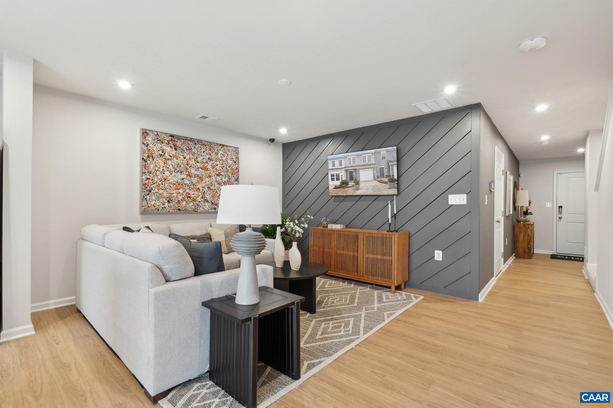 45 GRAYSON VILLAGE DR Unit: 177