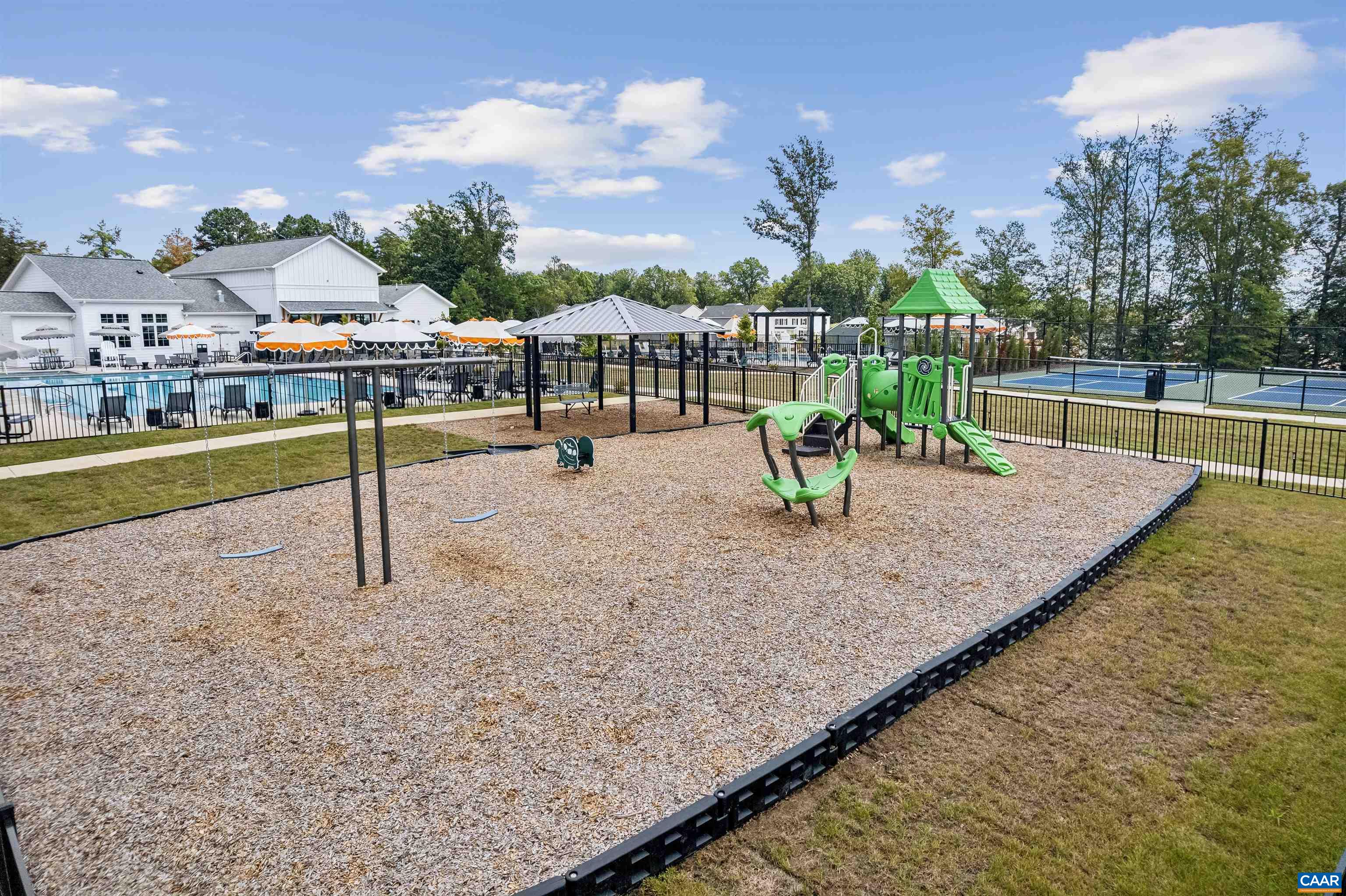 45 GRAYSON VILLAGE DR Unit: 177