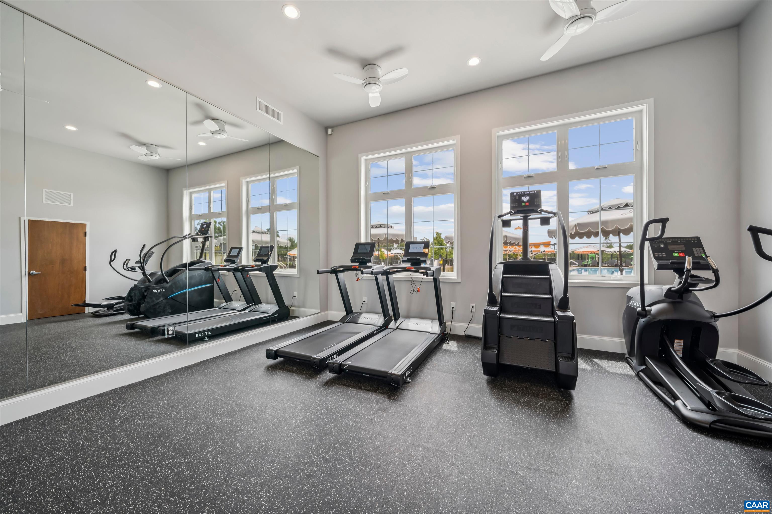 45 GRAYSON VILLAGE DR Unit: 177