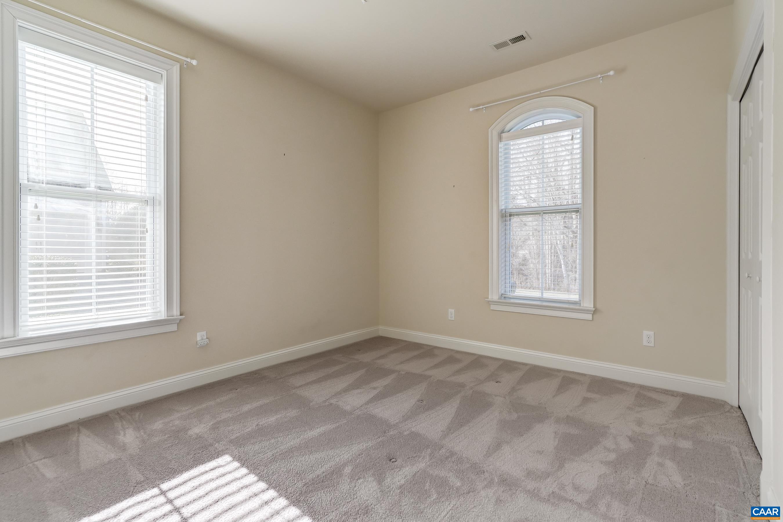 4634 MECHUMS RIVER RD