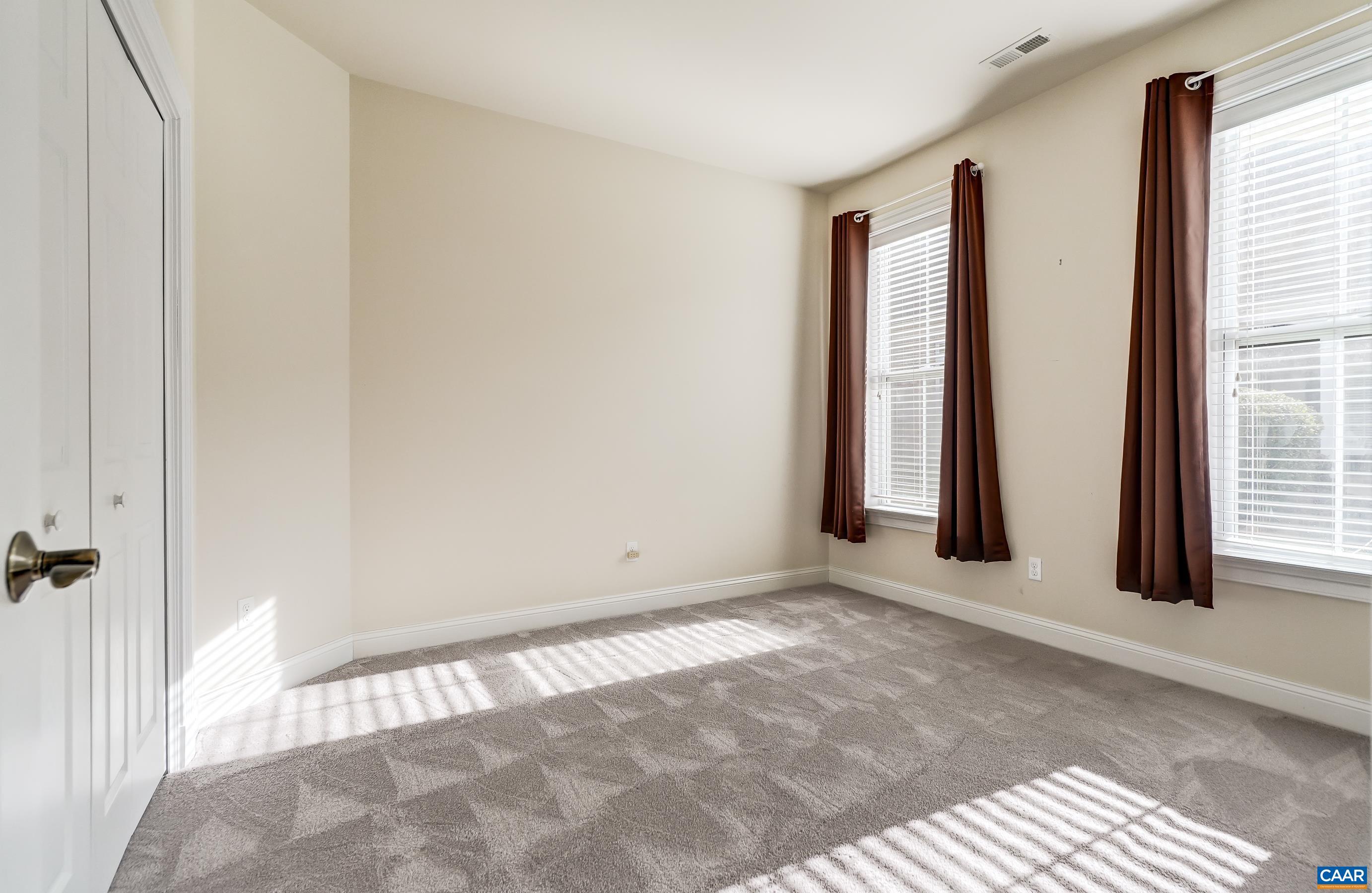 4634 MECHUMS RIVER RD