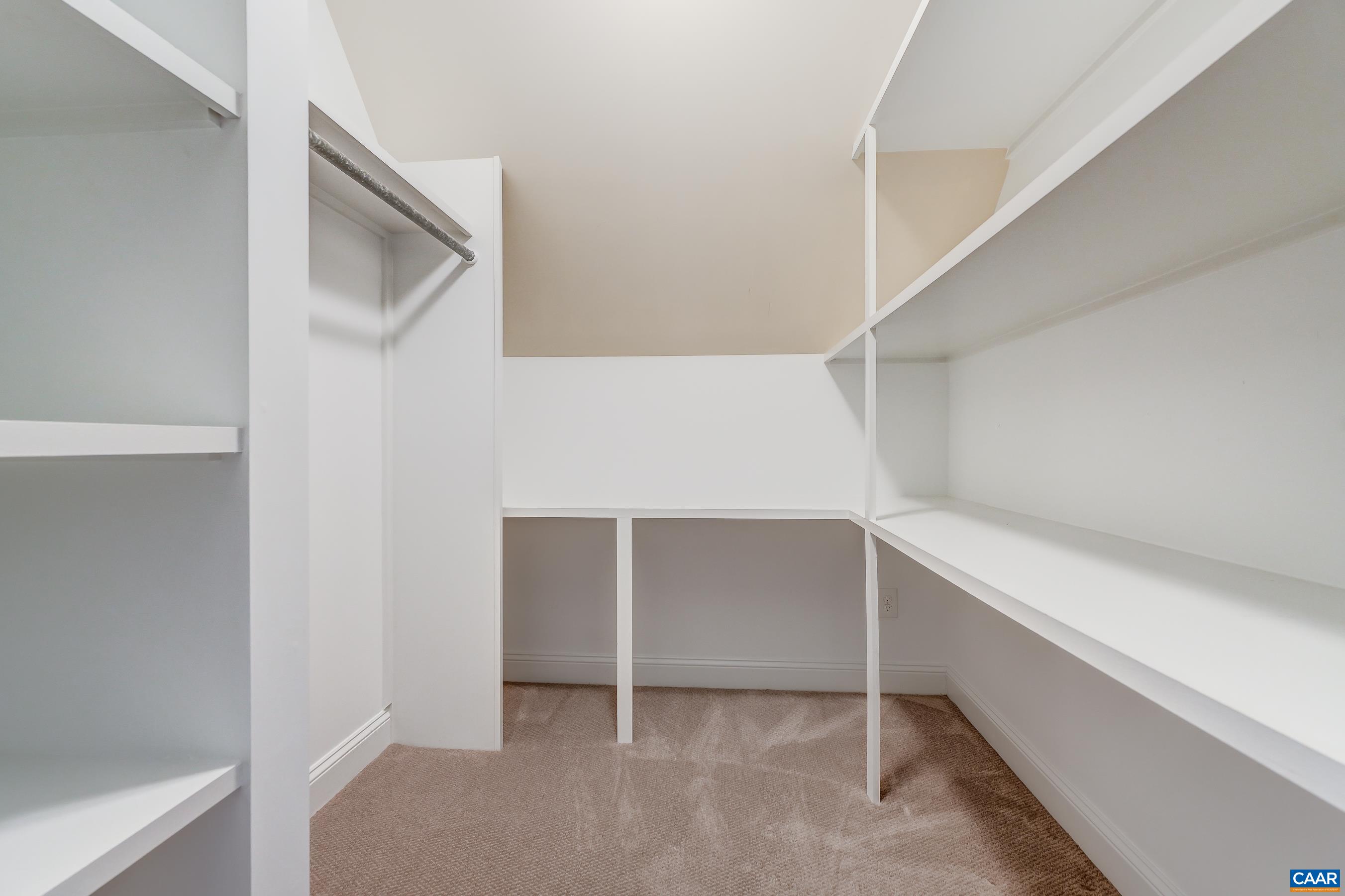 4634 MECHUMS RIVER RD