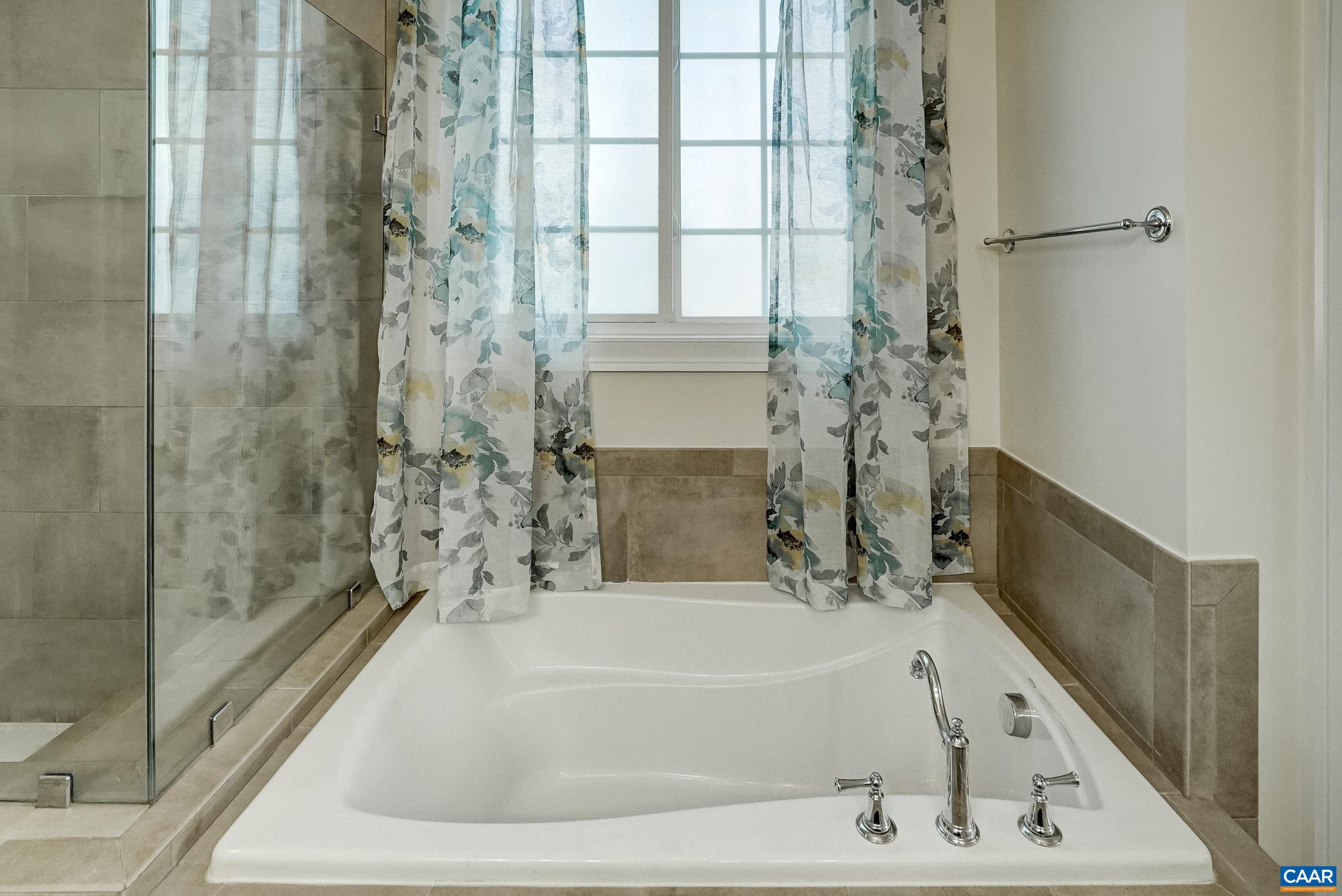 7652 BIRCHWOOD HILL RD