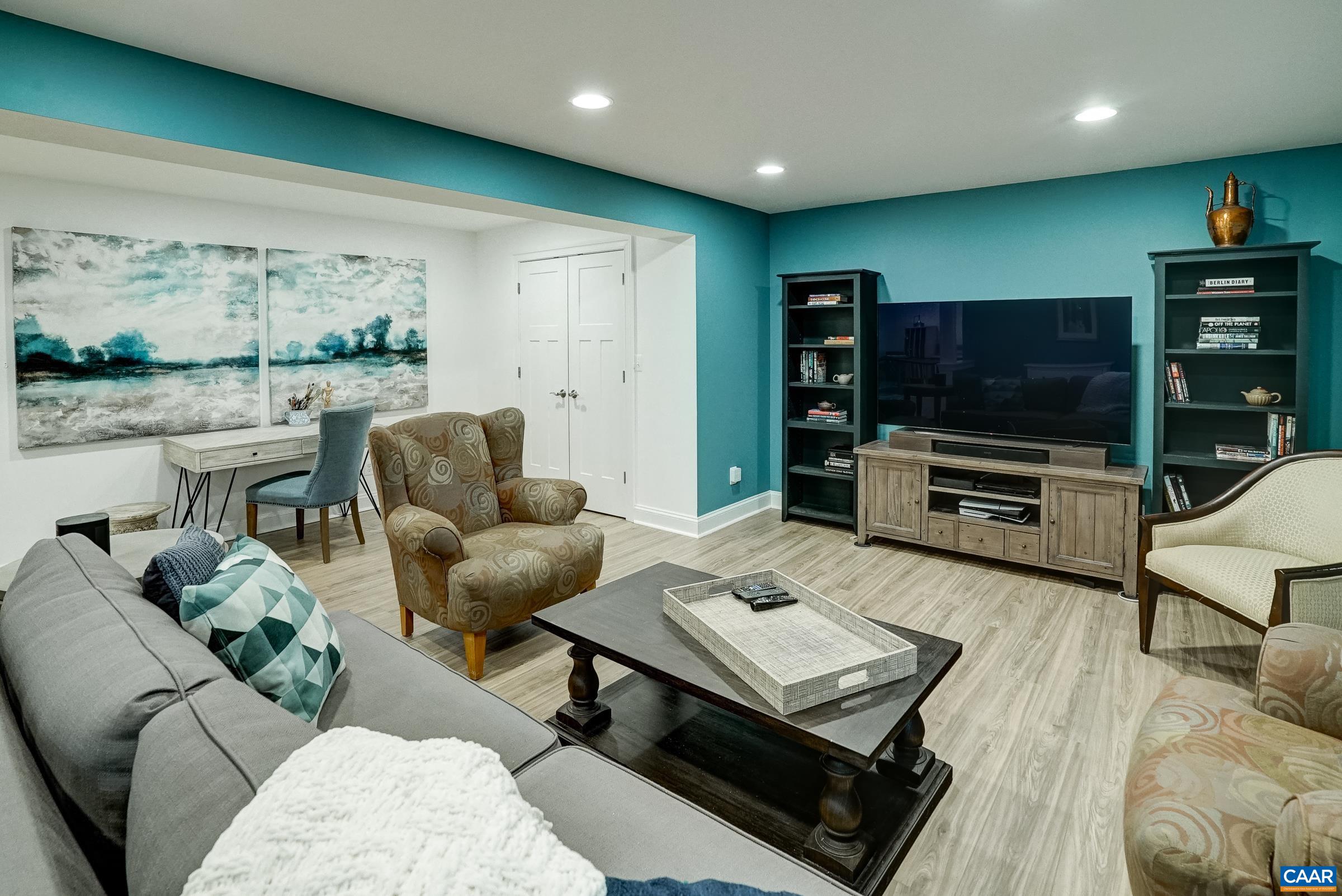 7652 BIRCHWOOD HILL RD