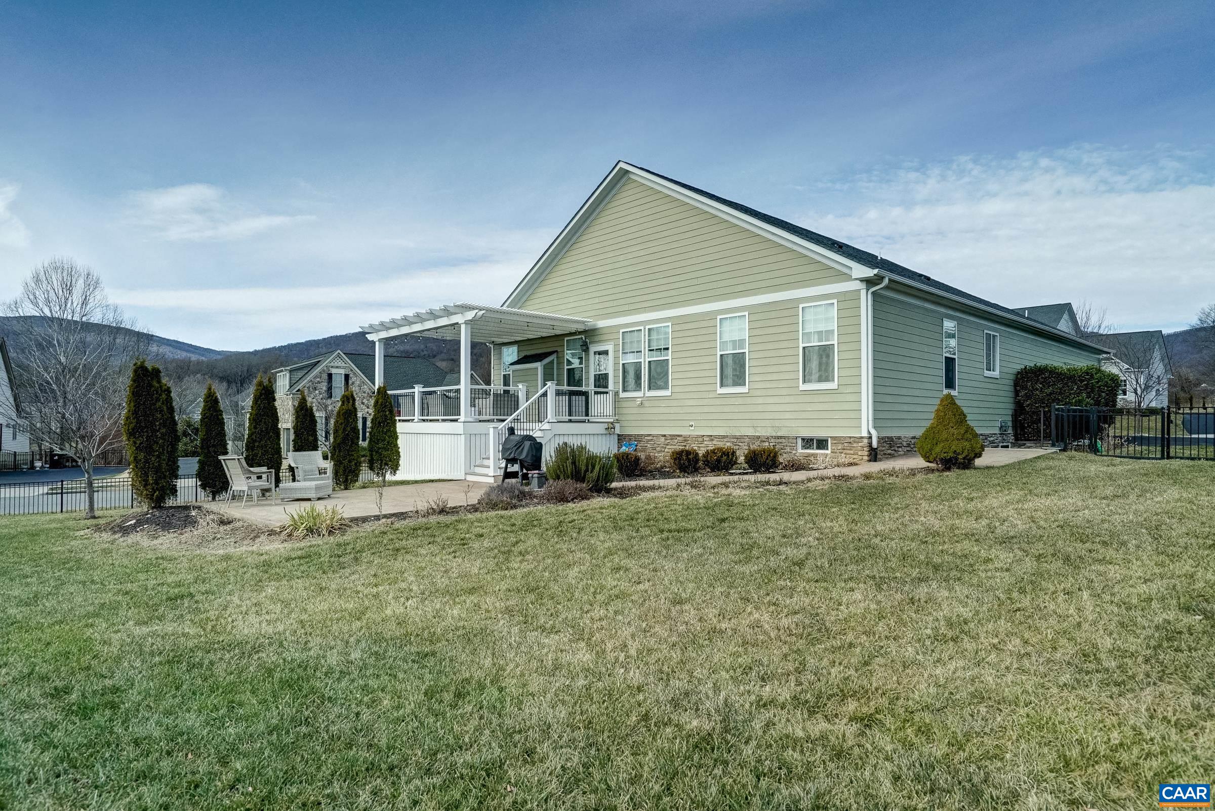 7652 BIRCHWOOD HILL RD